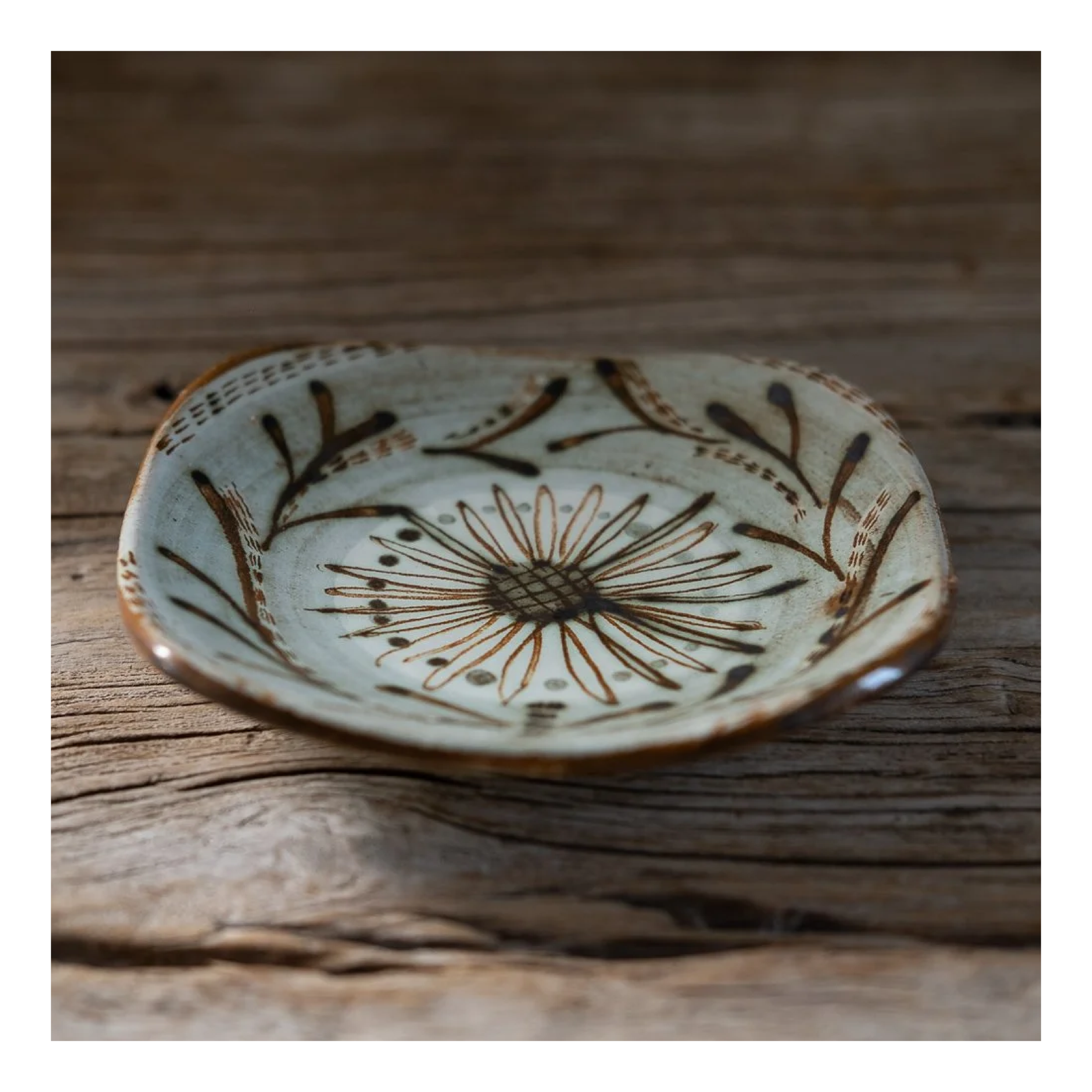 Small Dandelion Dish