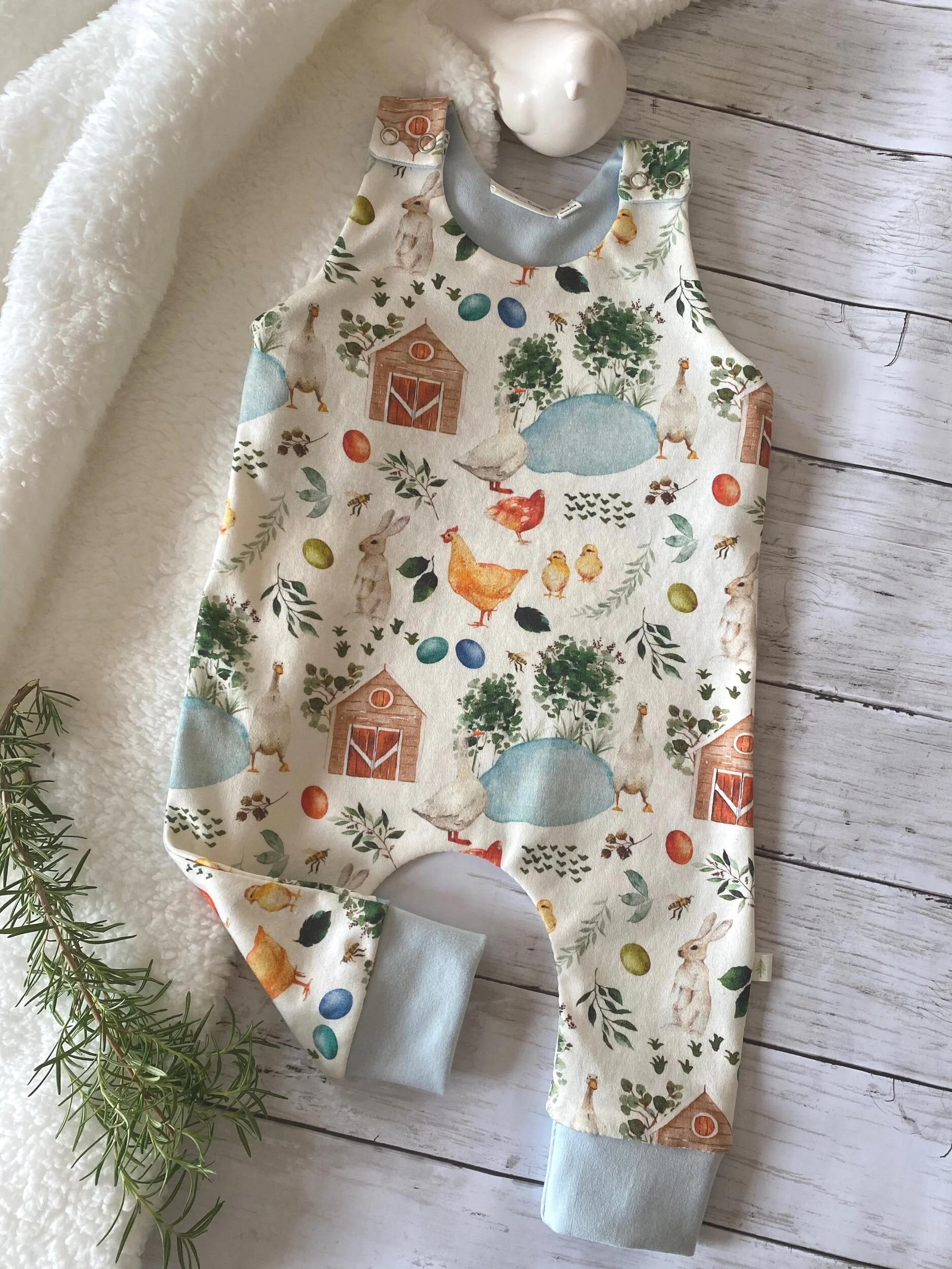 F866F285-EB90-4099-98CC-5286ACFA33A0