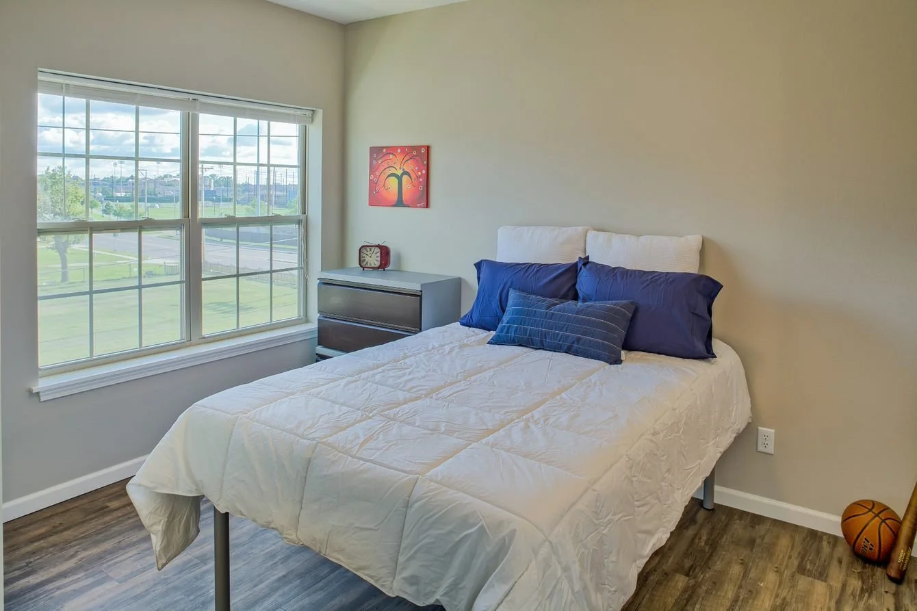 Gallery OffCampus Apartments — Overlook at Notre Dame
