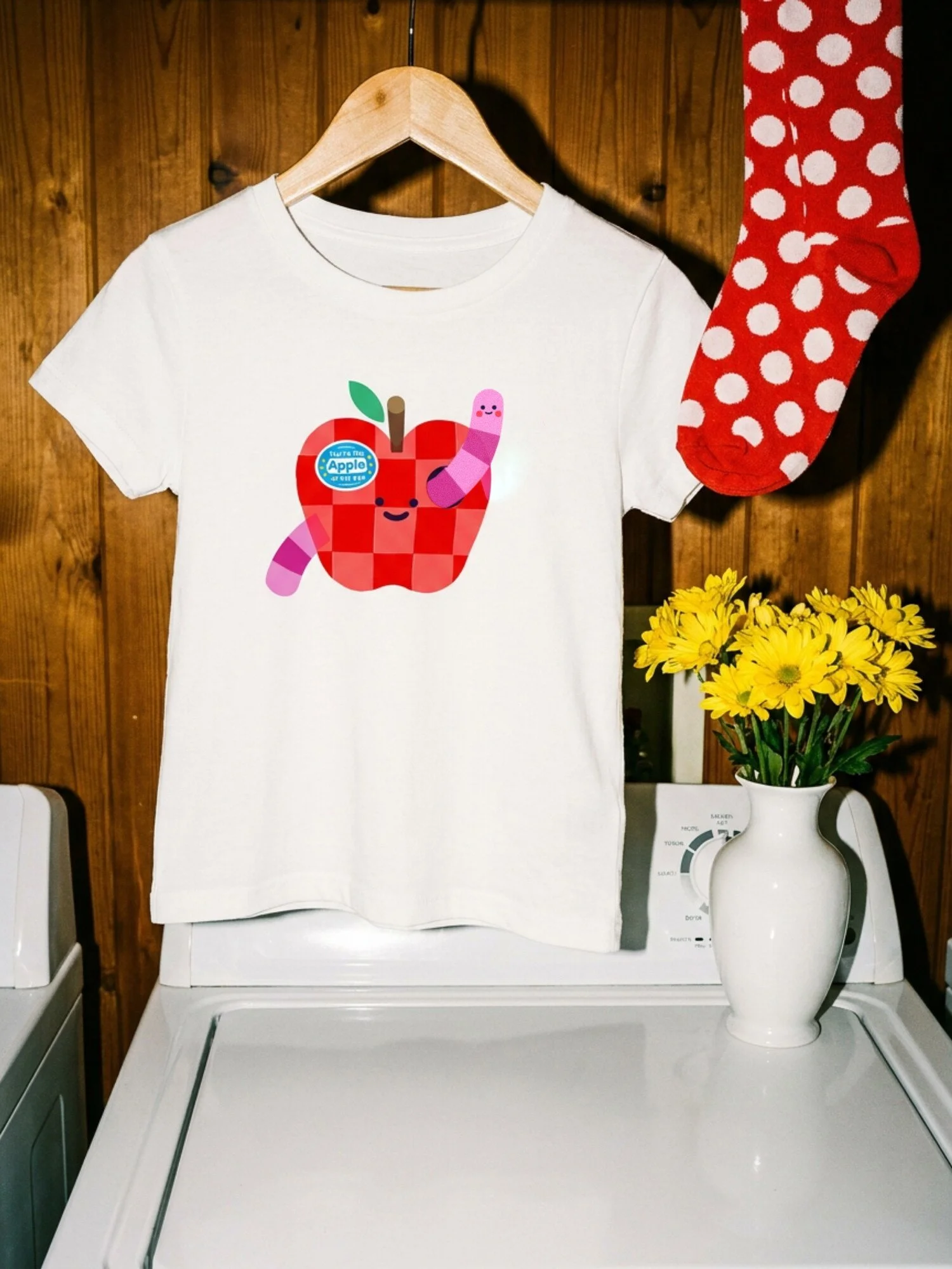 kt-ss-whi-apple-8-LR.jpg