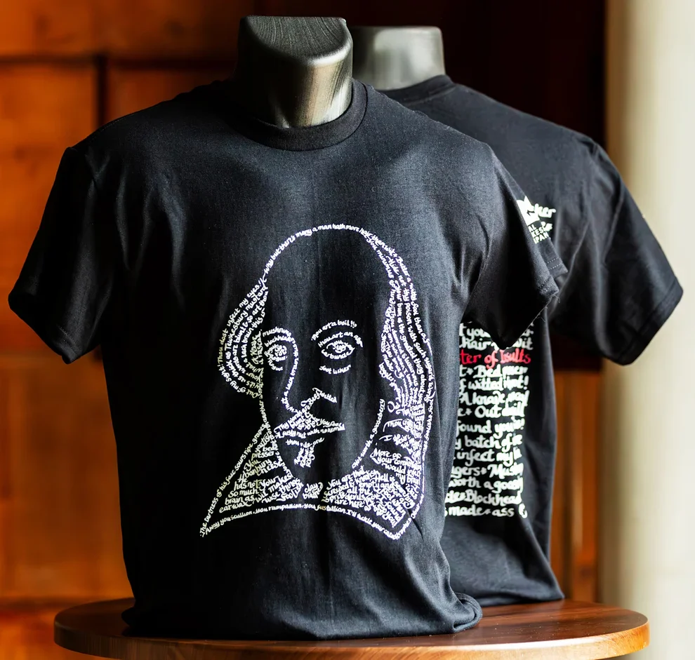 AdultTShirtWilliamShakespeareTheMasterOfInsults_FrontandBack.webp