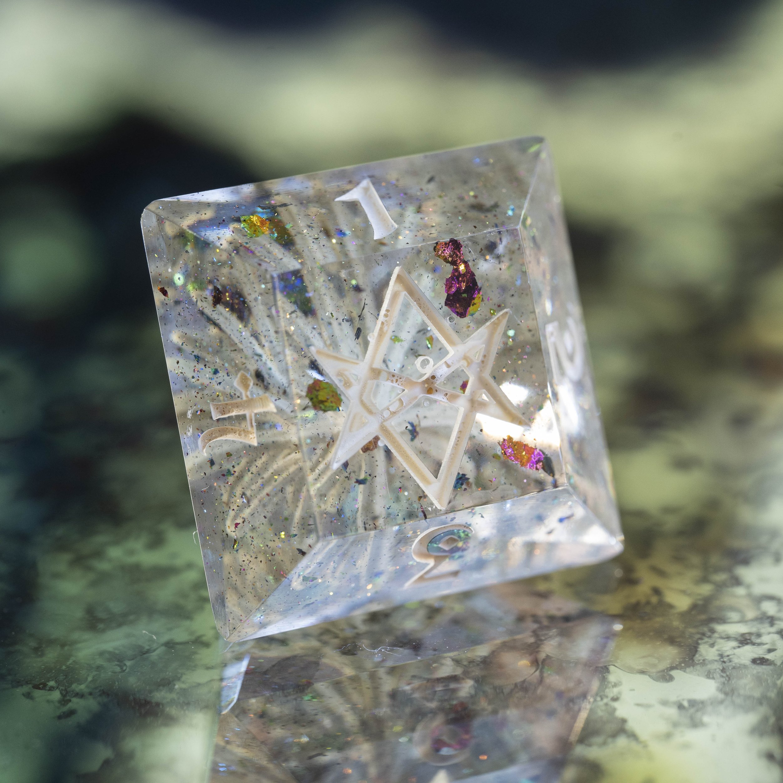 Pin Festif D4 Gros Diam's