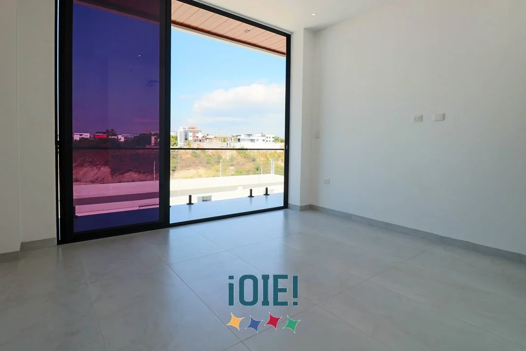 OIE-luxury-house-new-lomas-de-barbasquillo-19.jpg