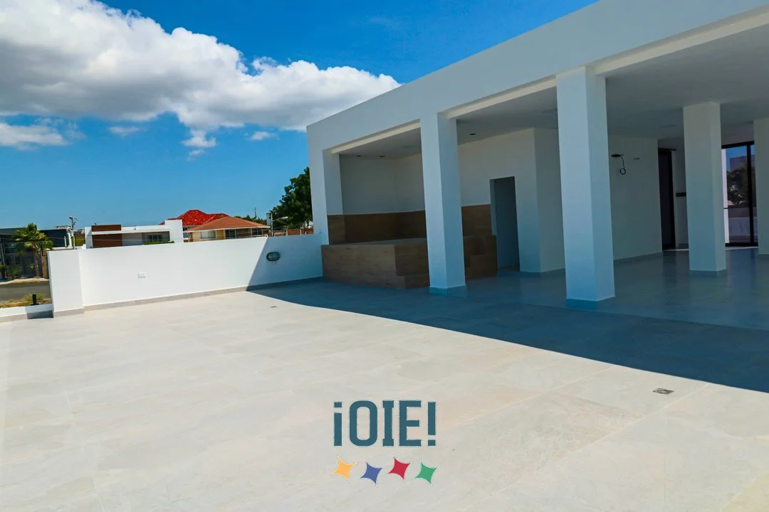 OIE-luxury-house-new-lomas-de-barbasquillo-29.jpg