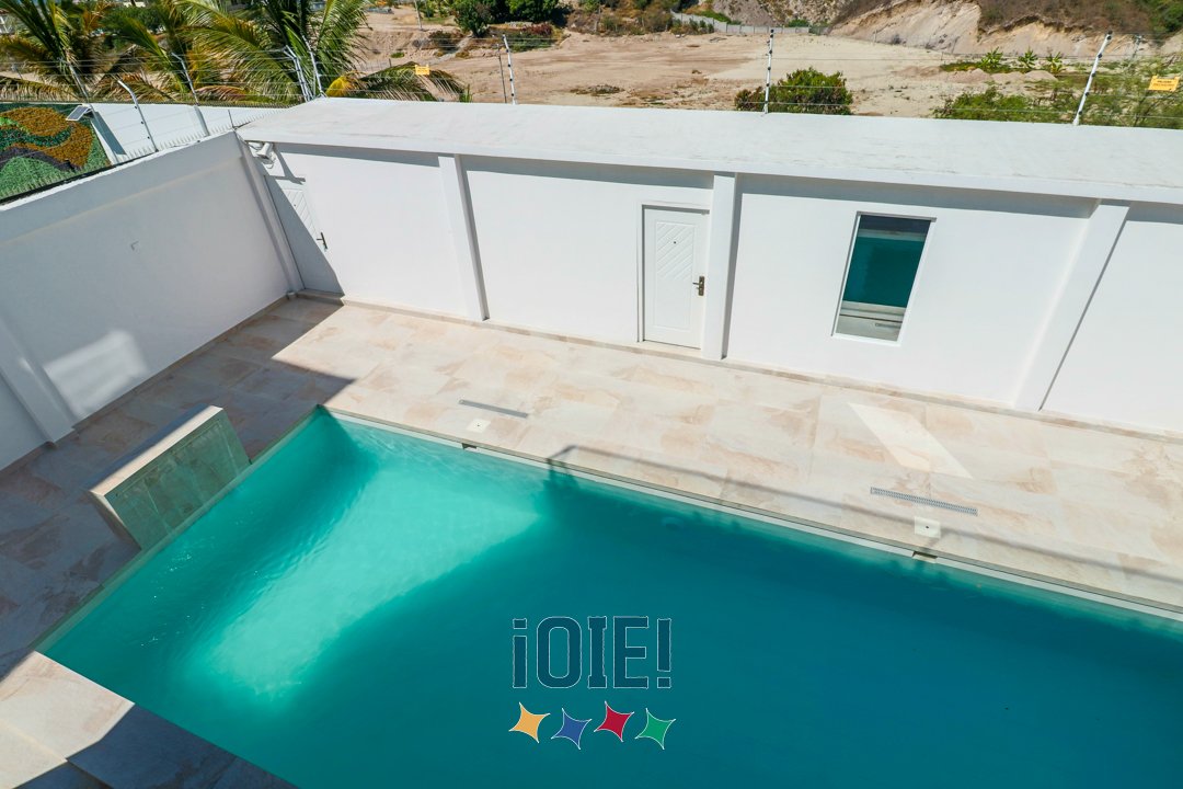 OIE-luxury-house-new-lomas-de-barbasquillo-3.jpg