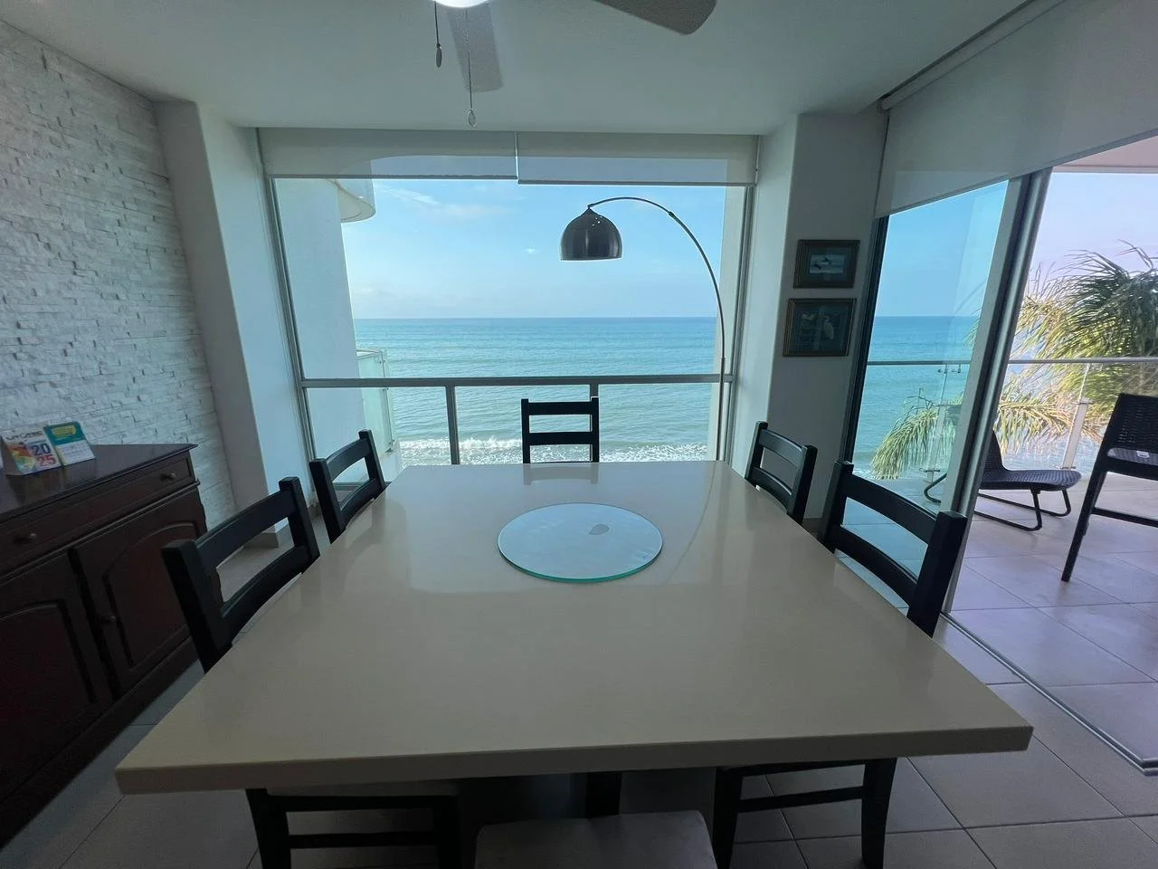 OIE-2-bedroom-ocean-front-condo-in-Buzios-for-sale (5).jpeg