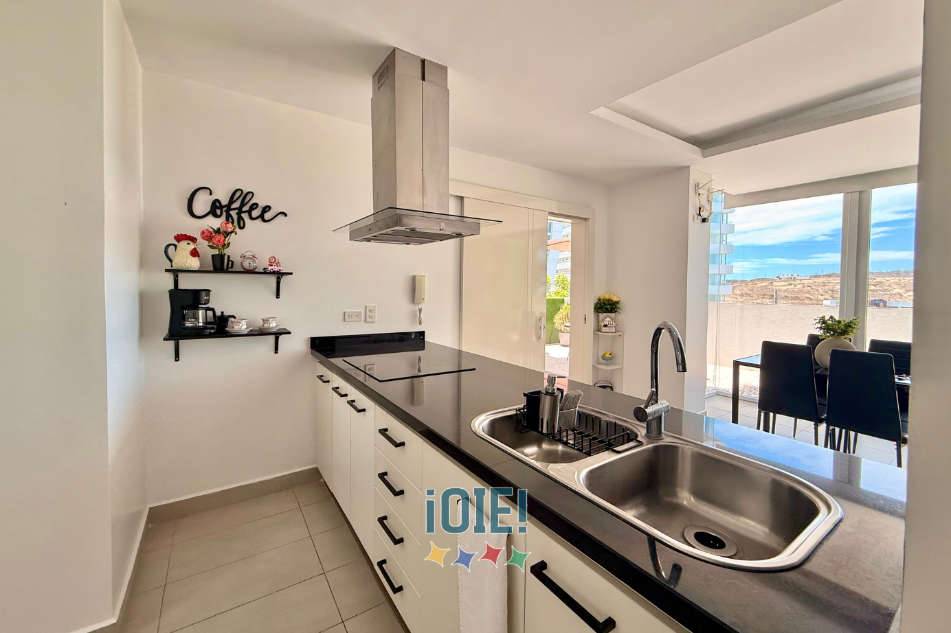 OIE-suite-for-sale-mykonos-building-manta-ecuador (3).png