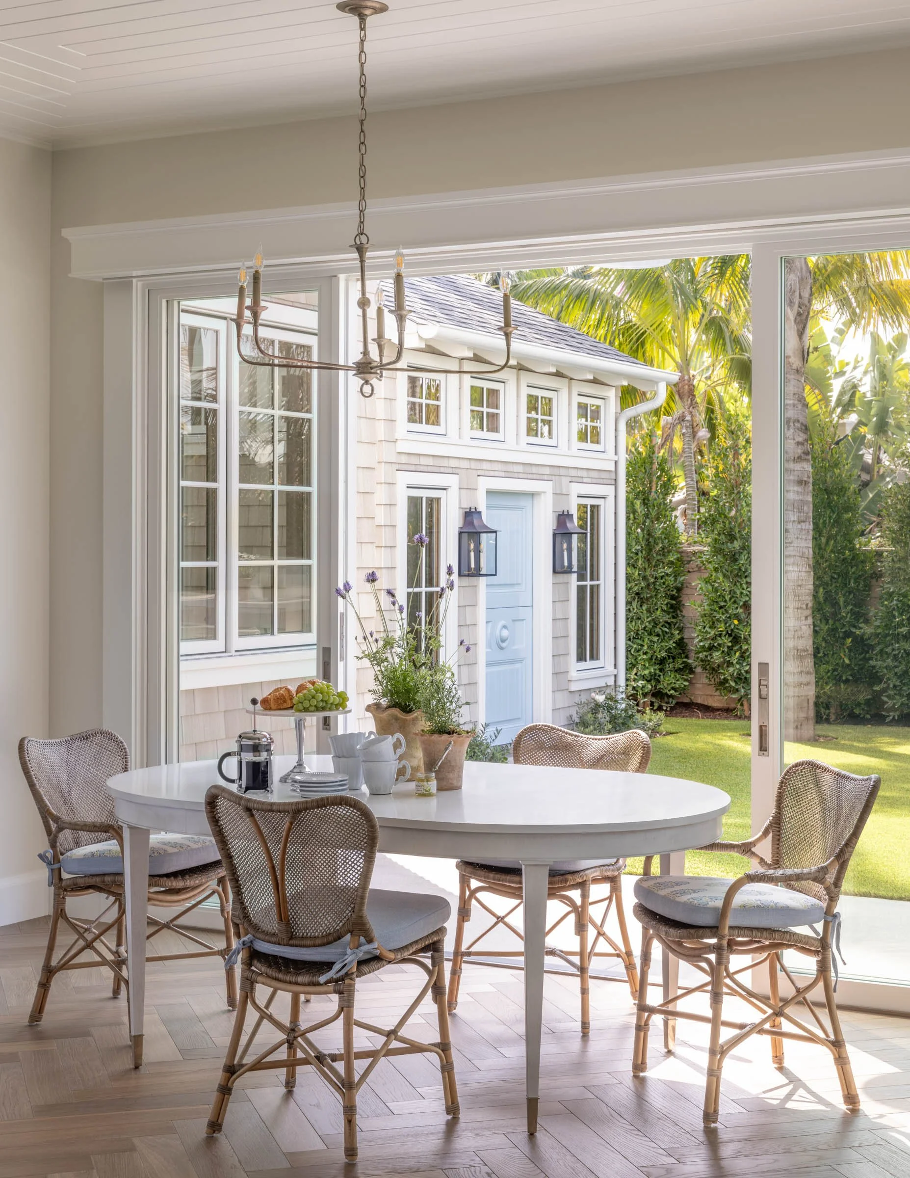 Fleming_Ashford_BreakfastTable-0230-HDR_RF.jpg