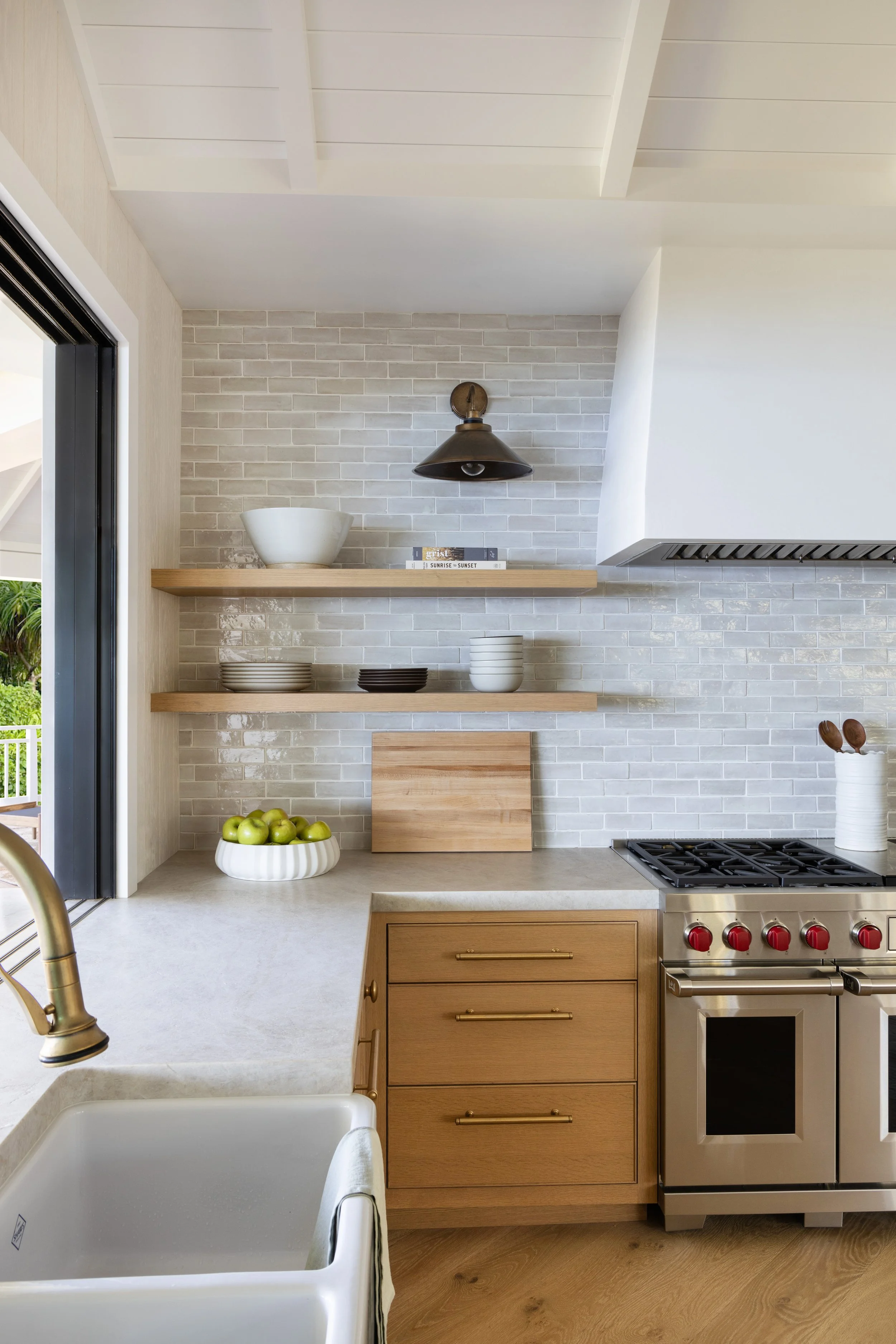 Kitchen_10NEW.jpg