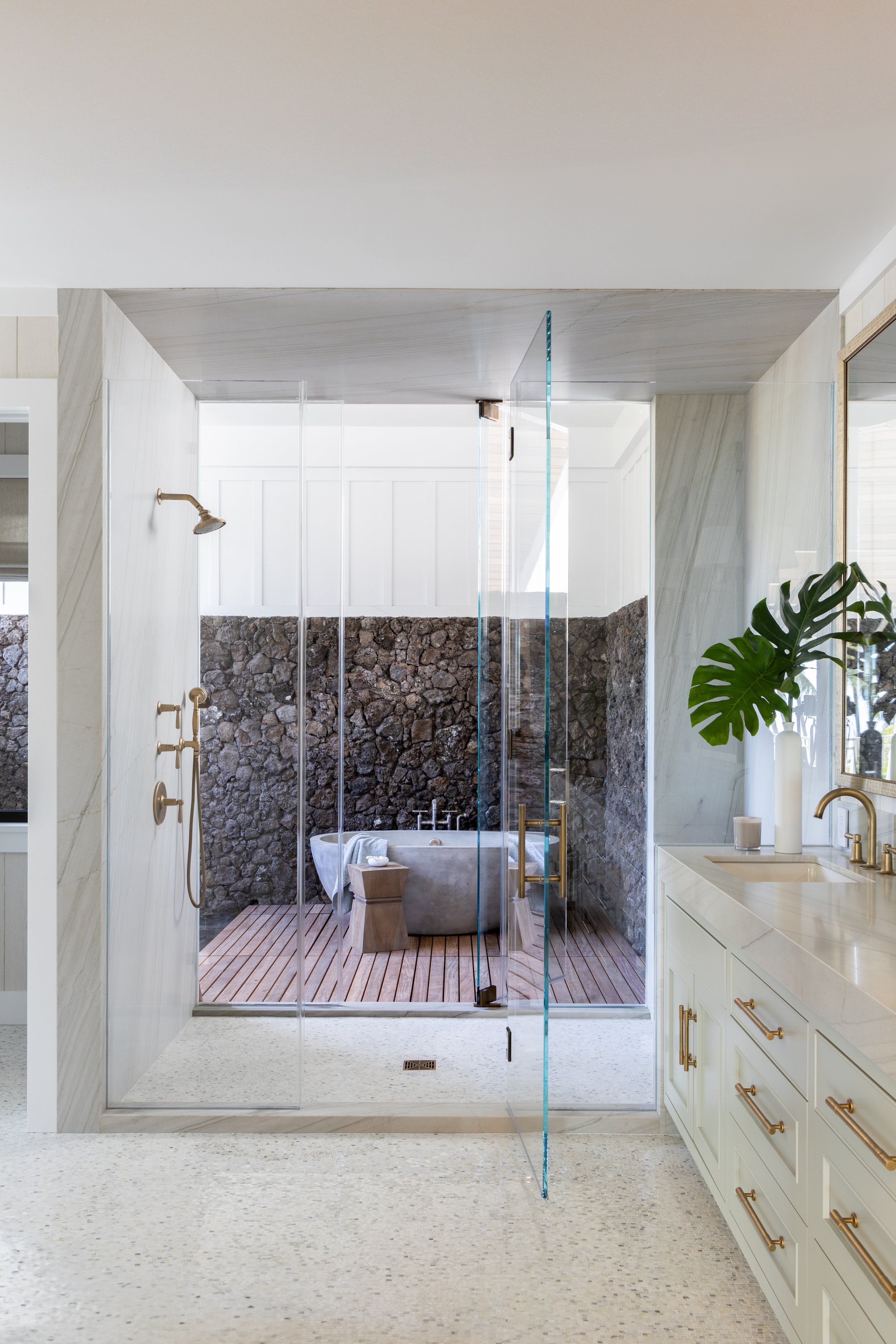 PrimaryBath_01NEW.jpg