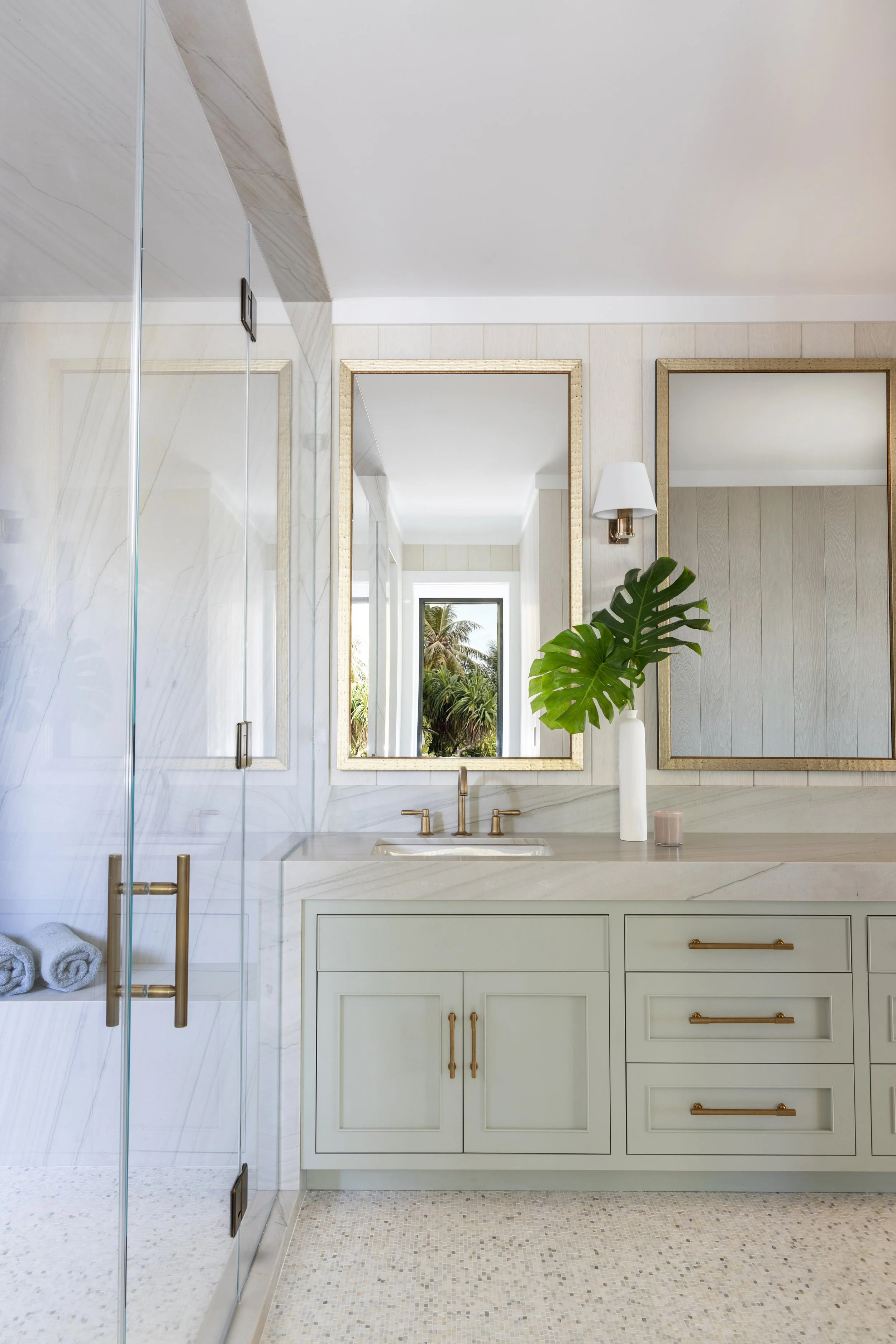 PrimaryBath_08NEW.jpg