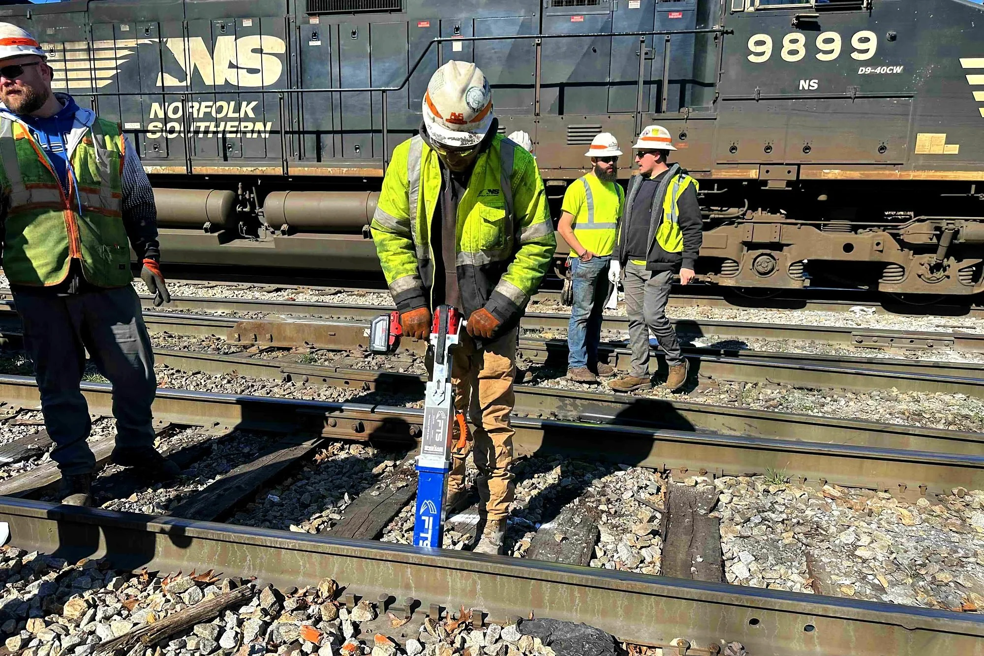 fts-rail-01.jpg