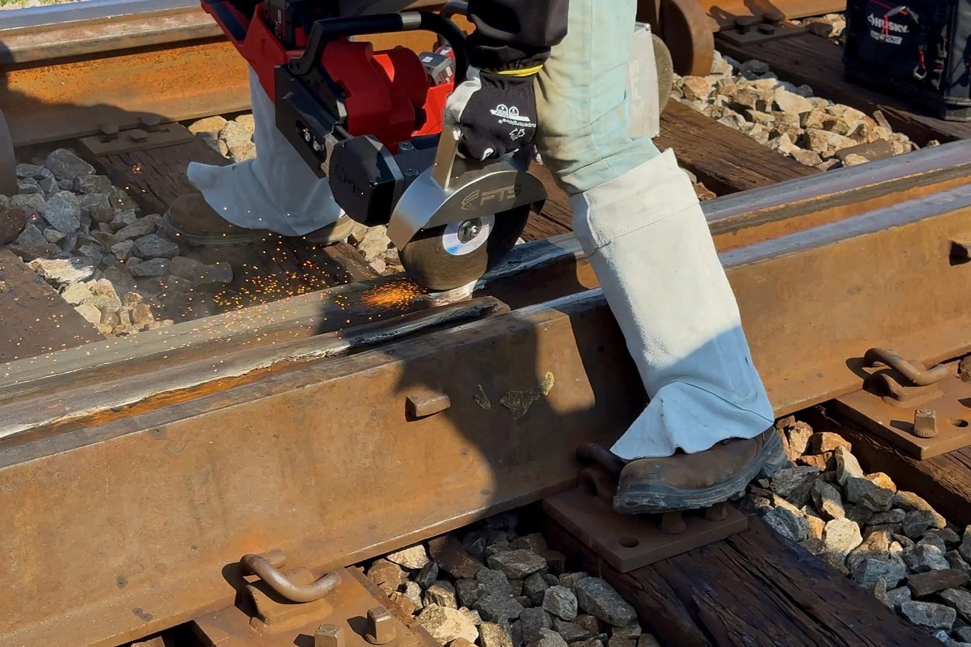 fts-rail-17.jpg