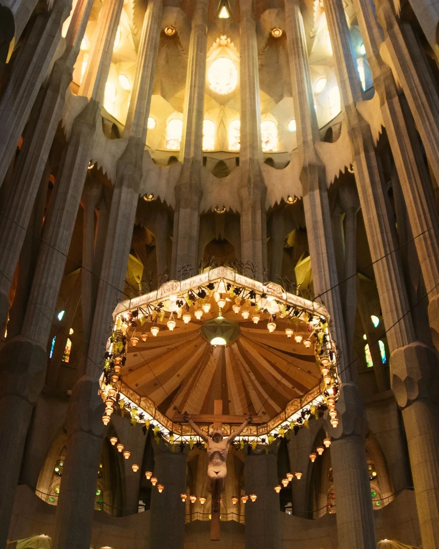 Always Looking Up.
.
.
.
#spain🇪🇸 #church #canon #faith