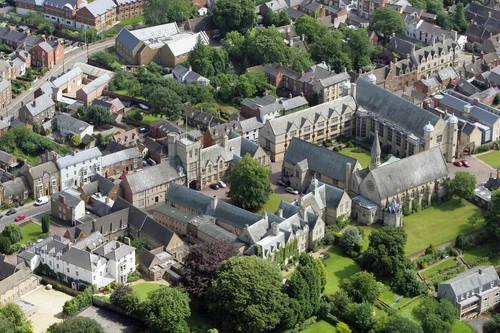 Oundle — British Summer School