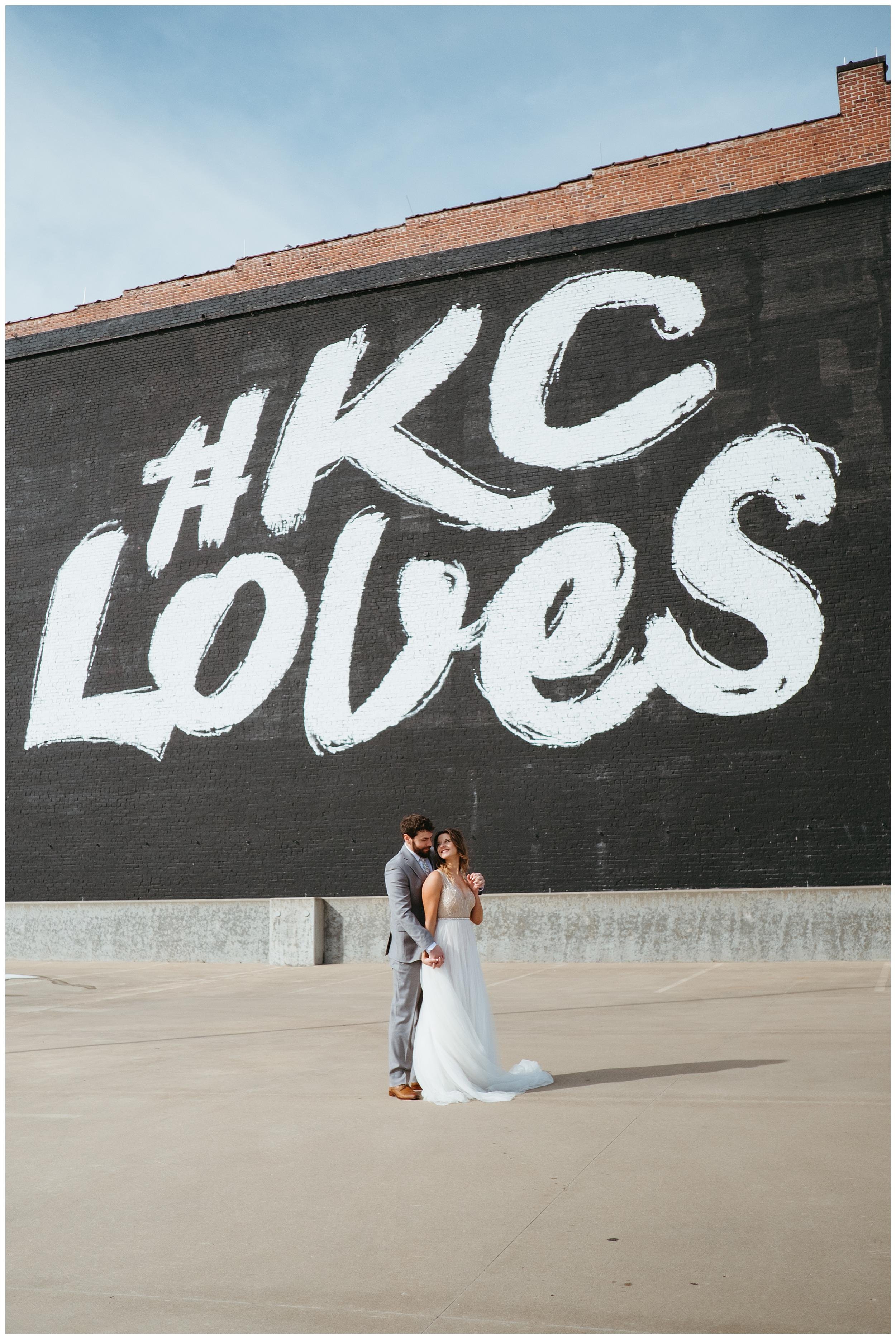 Kansas City Crossroads Wedding Photo