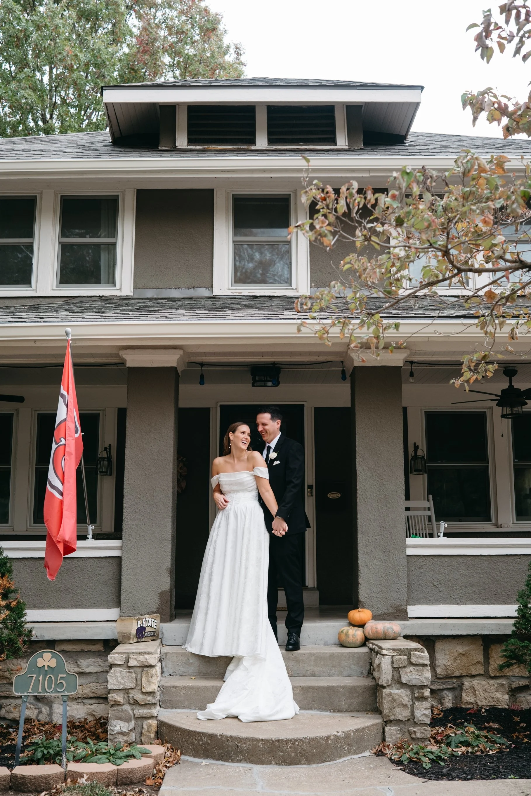 bride-groom-front-porch