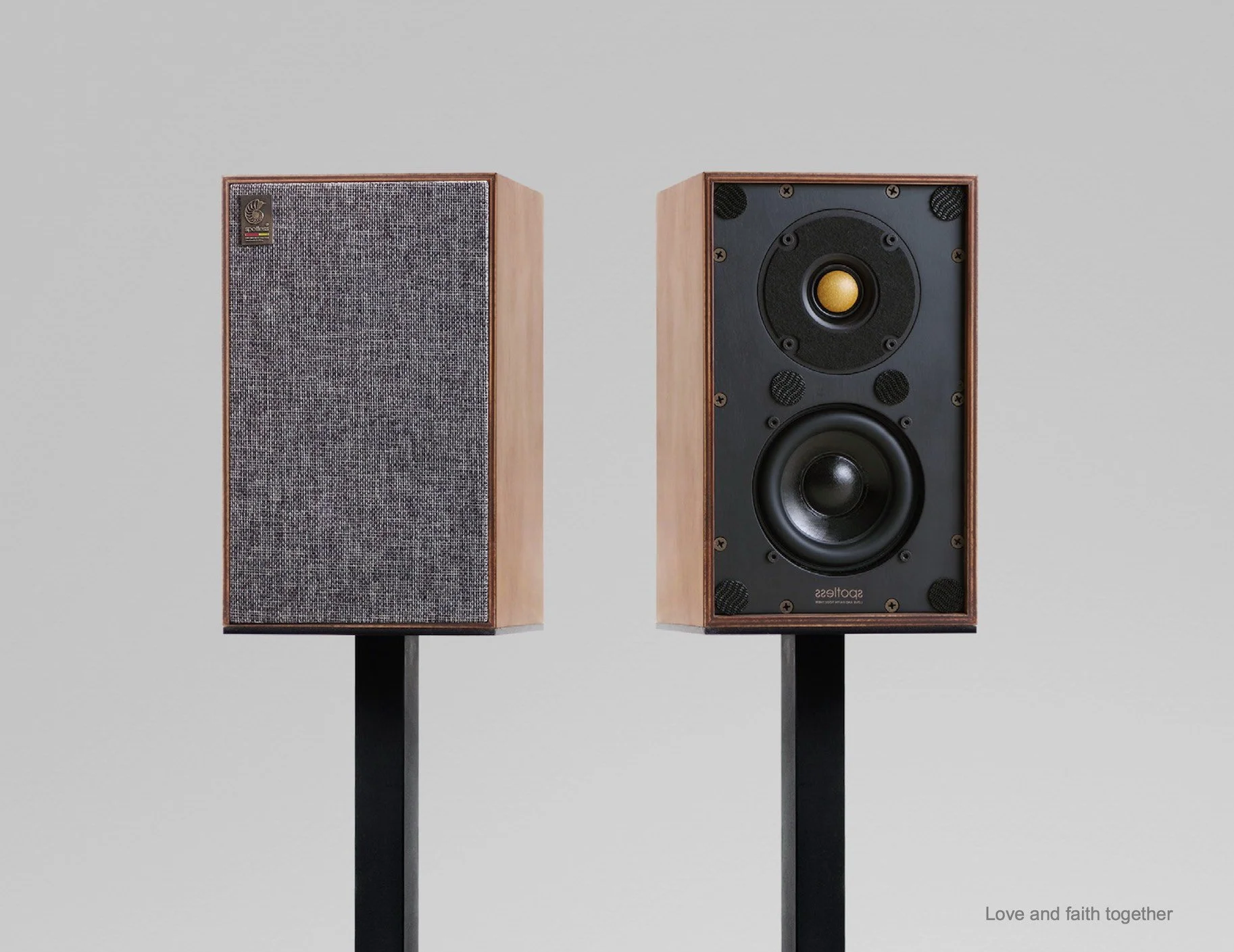 Spotless 421 Speaker Stands_4.jpg