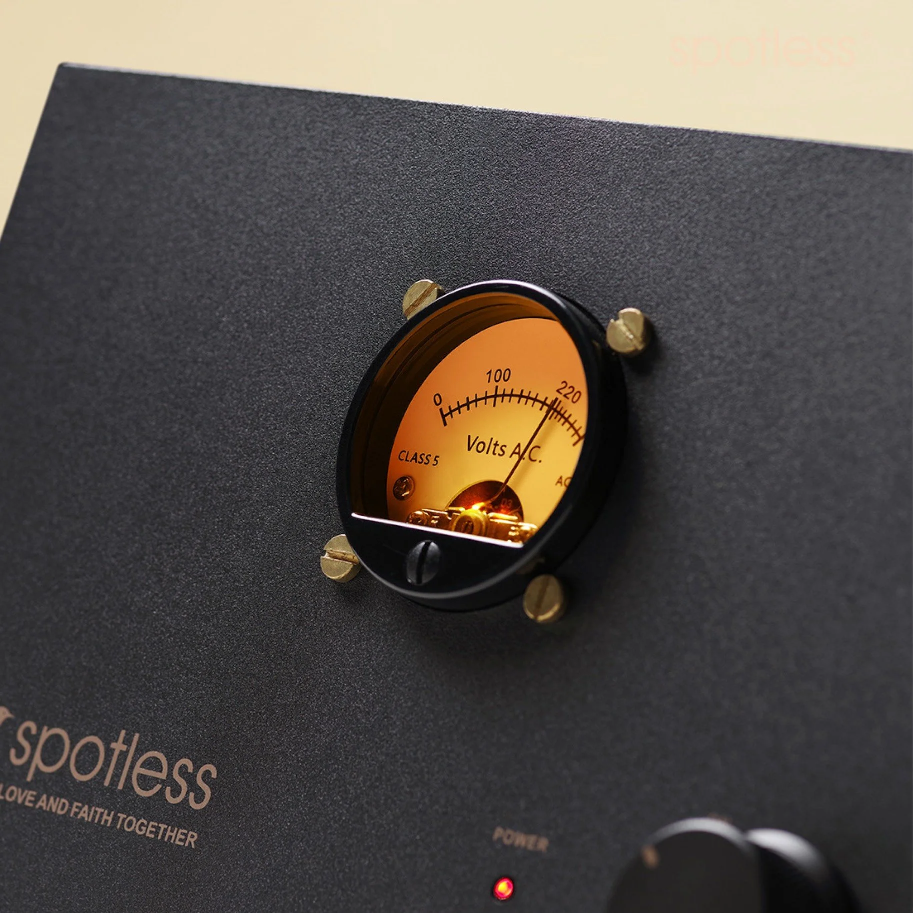 Spotless E1 Isiolation Power_12.jpg