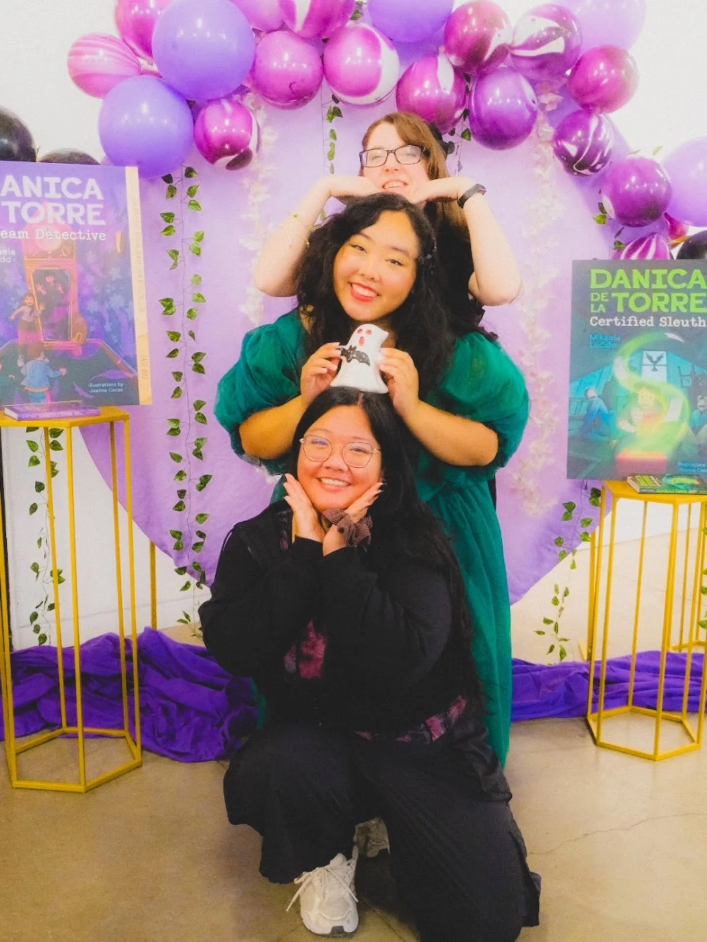 things that have brought me joy lately 💫

slide 1: my best friend, cousin, and me photographed by @is.medley at my book launch party 💜
slide 2: logan linguini invested in @smosh reads reddit stories (he loves shayne topp?) 🐶
slide 3: dinner at @na