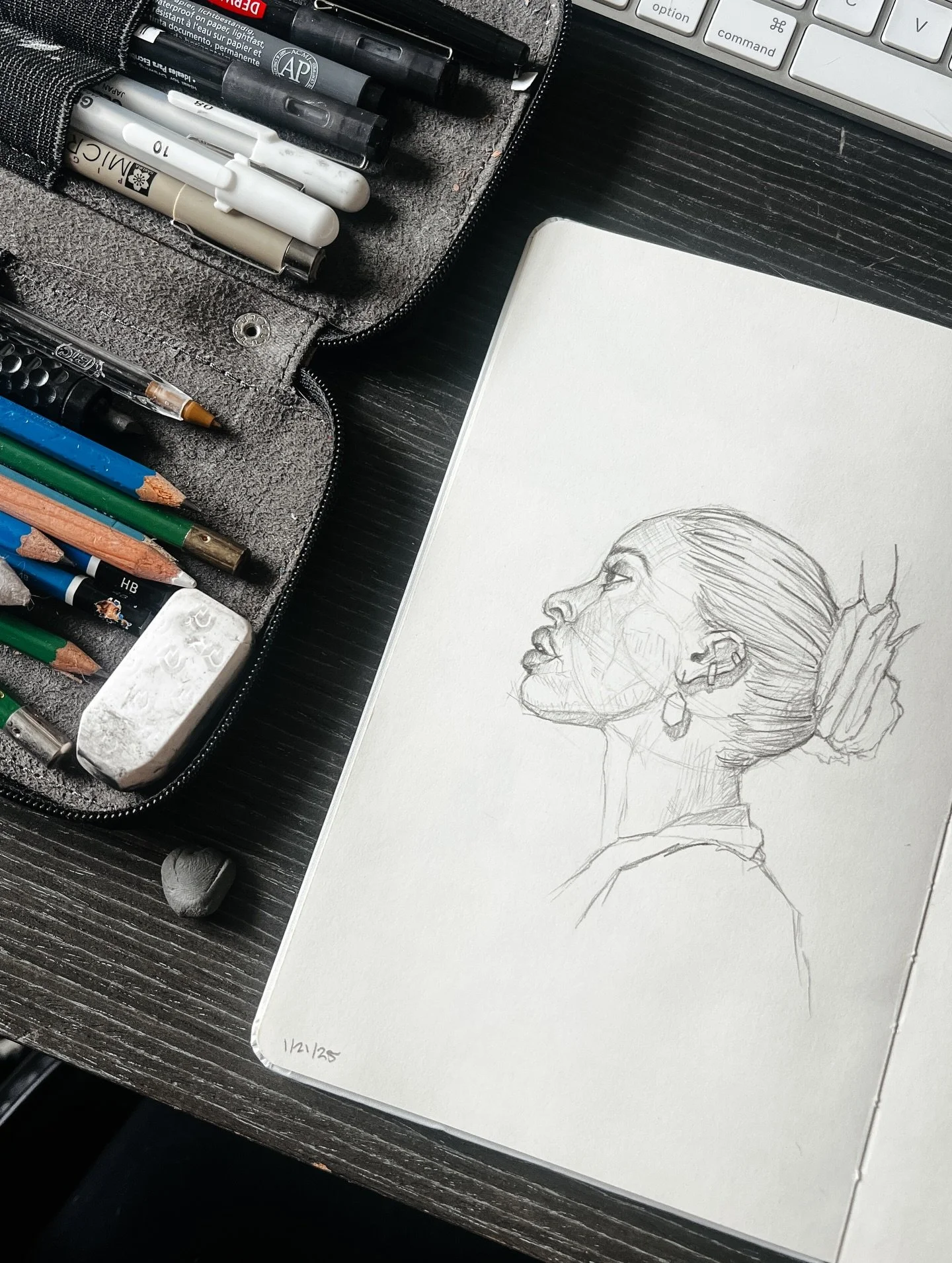 a little work // a little life
.
sometimes i can be very TATTOO ARTIST on here so here is a little slice of my life 💭
.
when i am not tattooing, i am usually reading, cuddling our cats, eating, skating, drawing, or doing a side quest that involves l