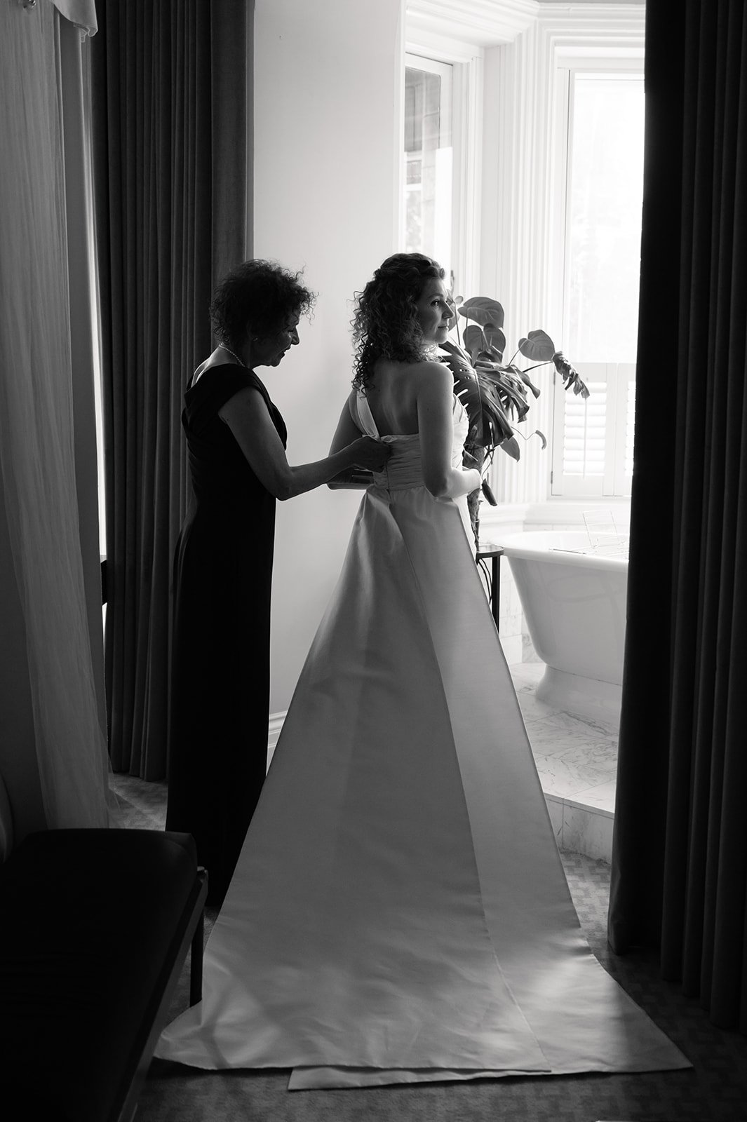 Taylor-Hughes Photography - Inga + Nik-4.jpg