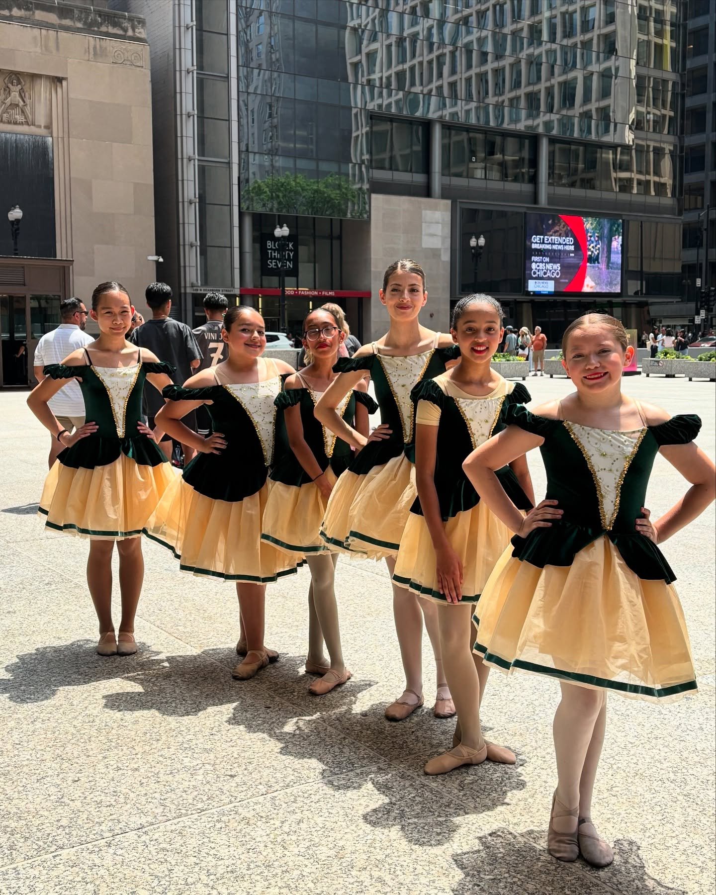 Our hearts are full after an incredible performance at World Refugee Day Chicago! 💛🌎
Thank you to @dancepeacechicago for inviting our Music House students to take the stage at Daley Plaza. It was great to be part of such a powerful day of unity, cu