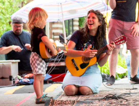 piano, violin, guitar, ukulele, drum lessons for 4, 5, 6 year olds in chicago