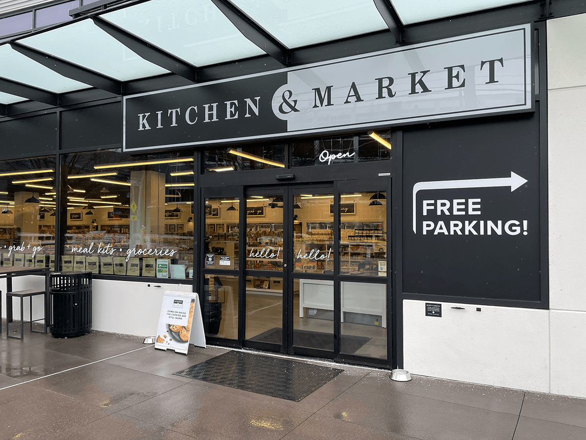 Kitchen &amp; Market