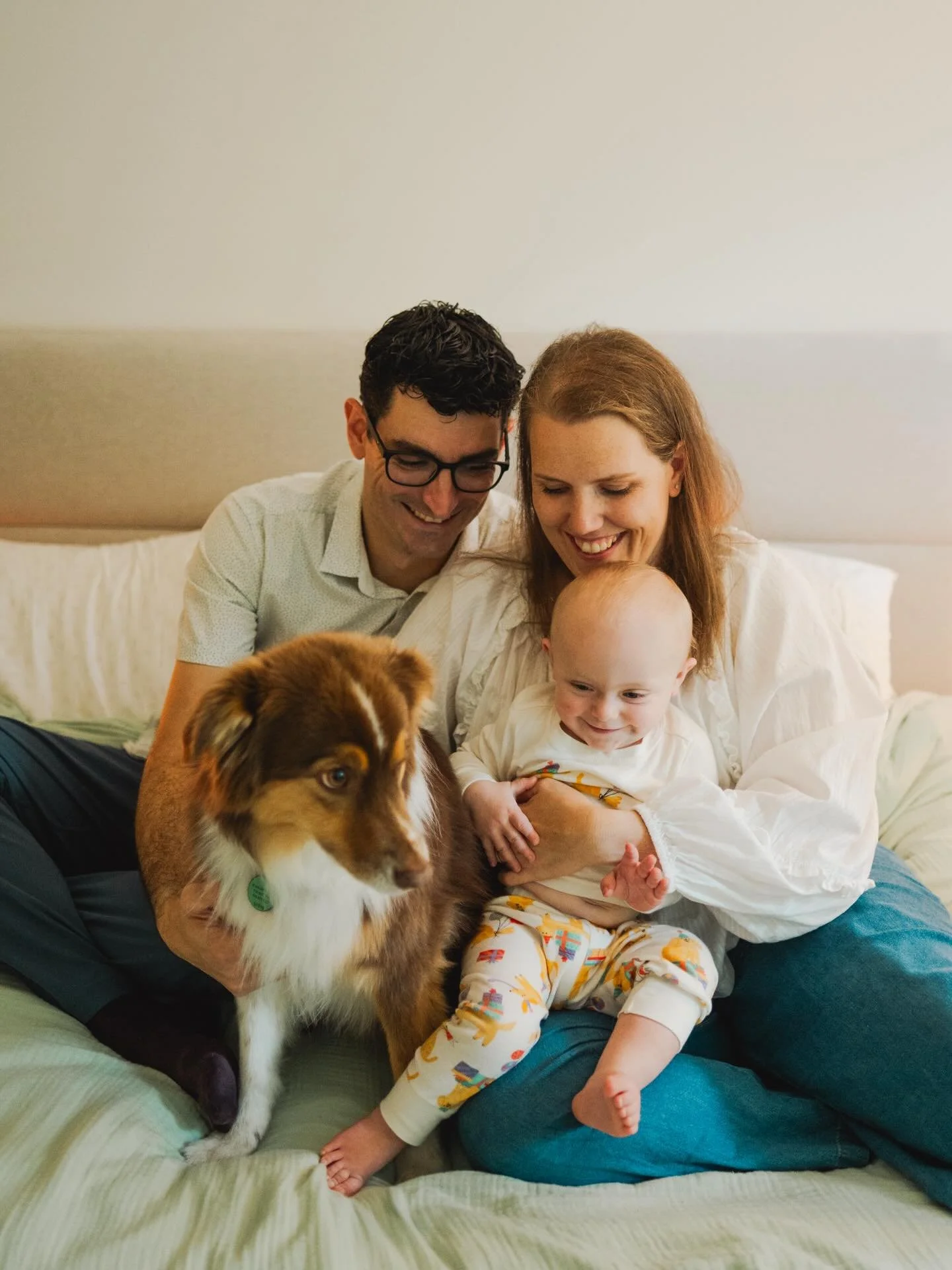 the sweetest little 1st birthday photos ! 🐶 
#photography #photoshoot #photographer #naturallightphotography #portraits
