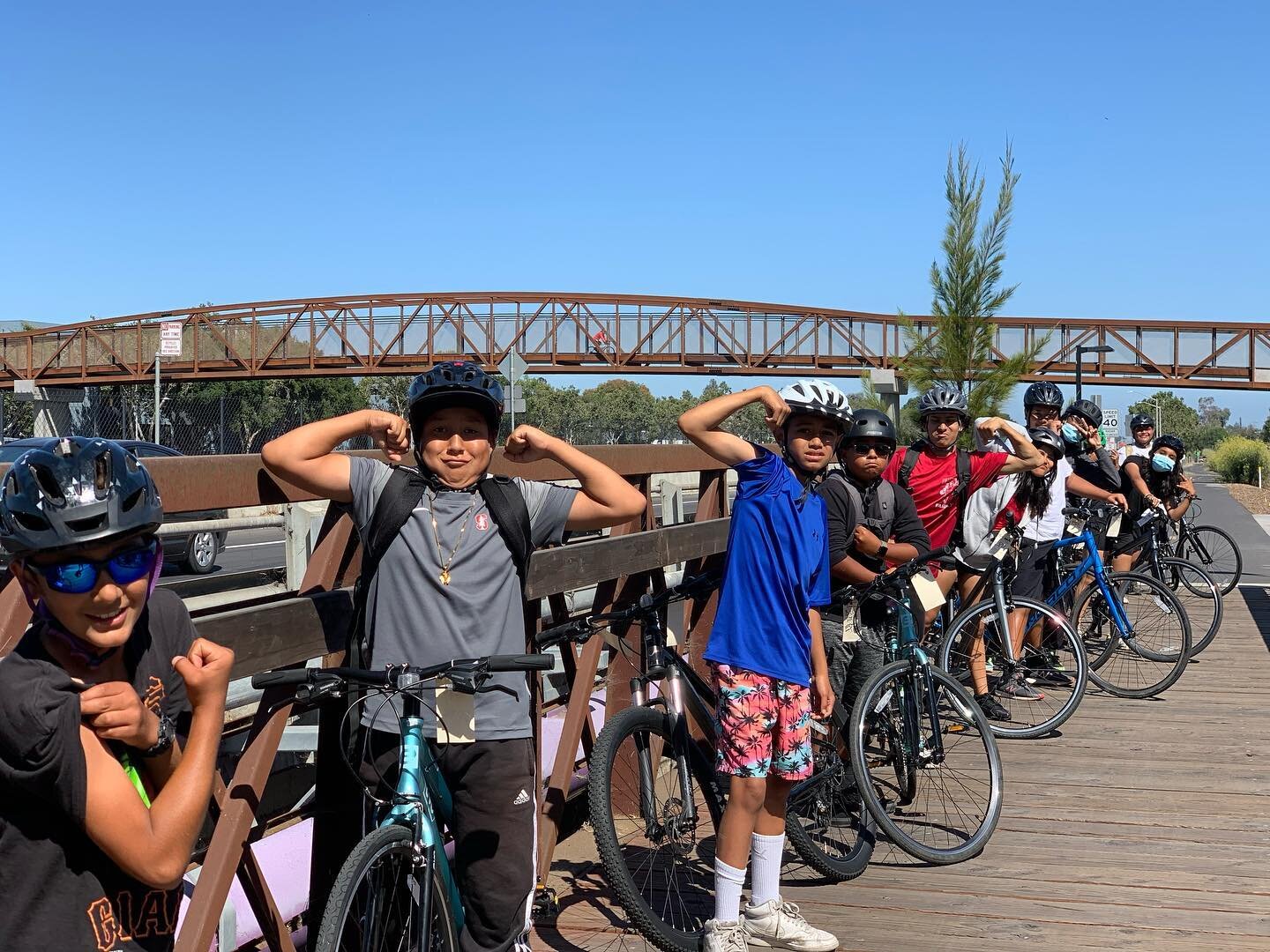 EPATT Middle School was ALL in this Friday with 🚴🏽🛶 🎾 😅🥵Special thanks to @alpinehillstennisandswim for the InterClub 🫶 and  @shorelinelake for the fun!