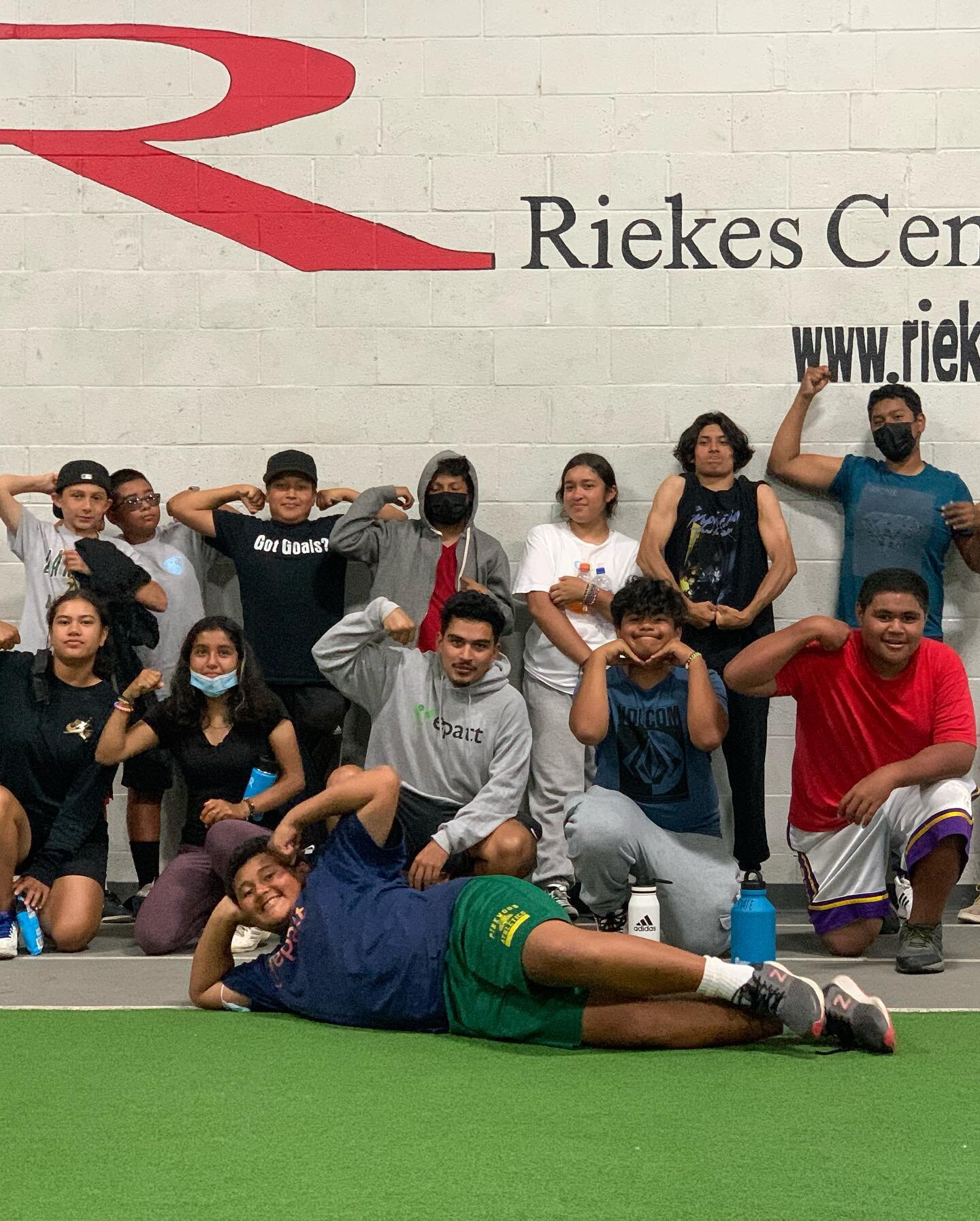 Great final week for the EPATT-All Middle Schoolers! Tour of @canadacollegerwc , Q&amp;A with @canadacollegesoccer ⚽️, interview with Max Basing @stanfordmenstennis 🎾 ,&nbsp;&nbsp;final workout 💪🏽 and BBQ🍔 @theriekescenter , then tutoring 💻 &amp