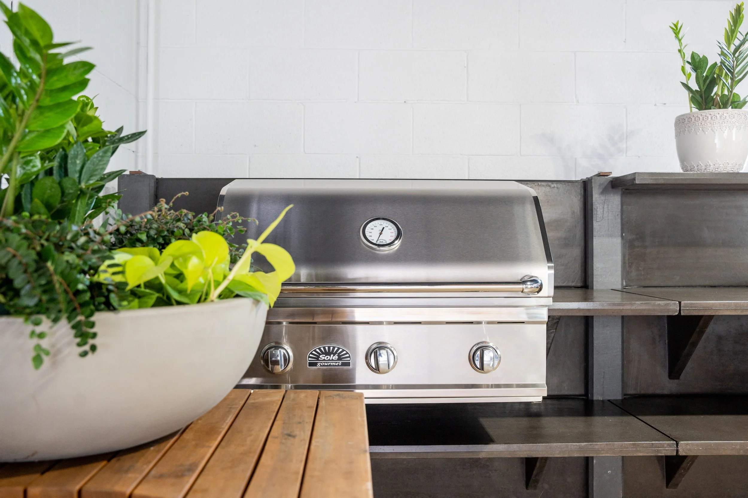 What appliances can I add to my WWOO  Concrete Outdoor Kitchen? 