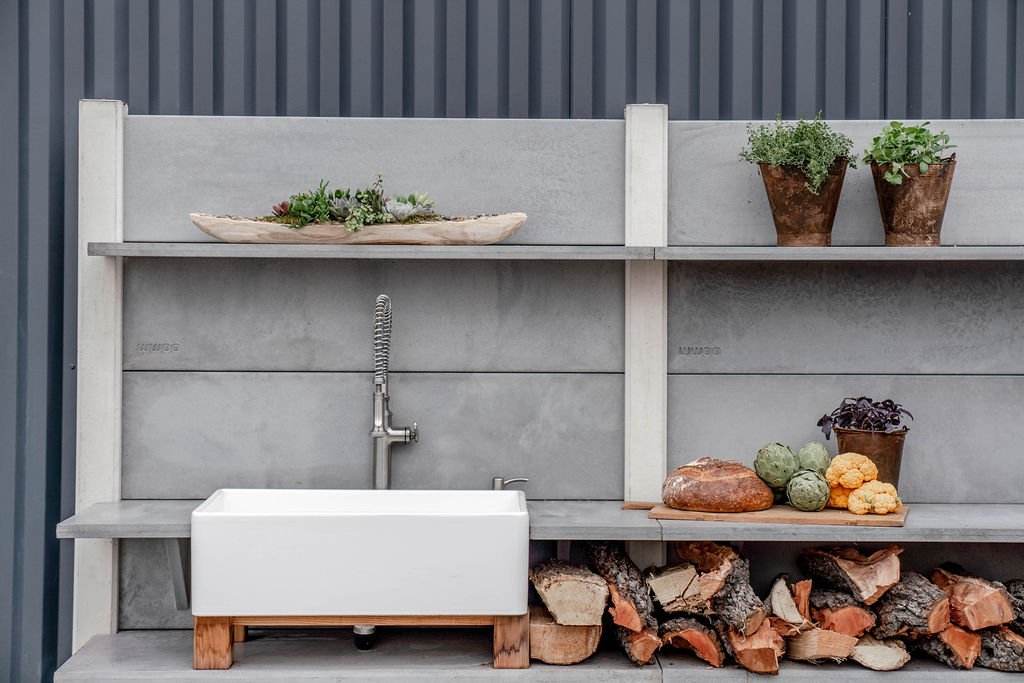 Top 5 Things to Include in Your Outdoor Kitchen