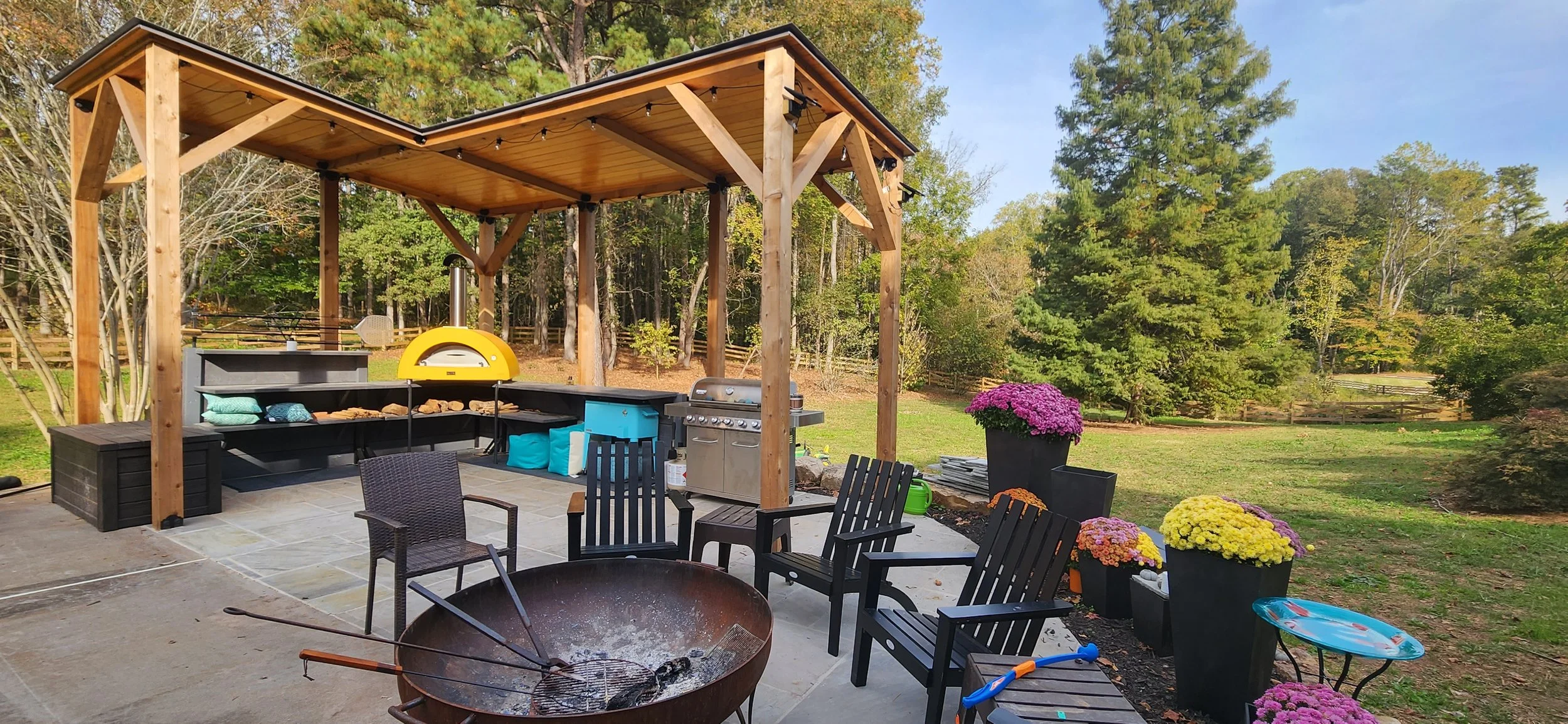 Maximizing Your Outdoor Space with WWOO Kitchens