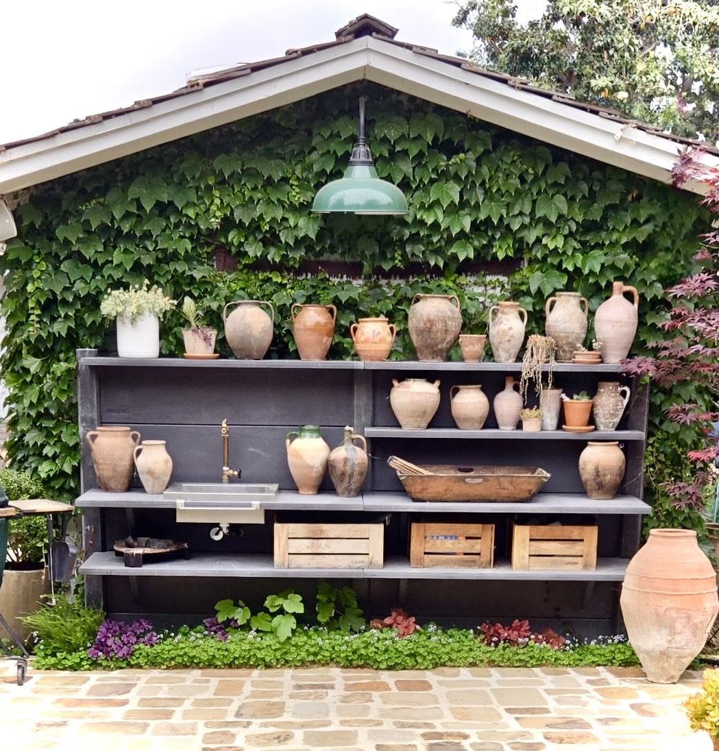 How a Kitchen Elevates Your Outdoor Space