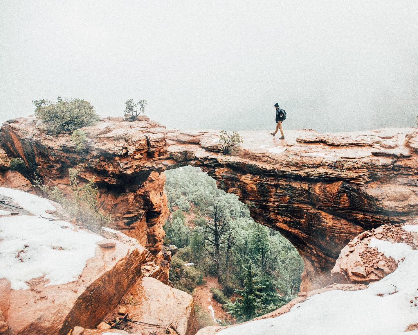 Throwing it back to that time Marlyn and I hiked up to Devil&rsquo;s Bridge in Sedona, AZ. It was snowing and raining all day&mdash; what started as a muddy and slippery hike, ended with a wonderful view and the bridge all to ourselves. Can you find 