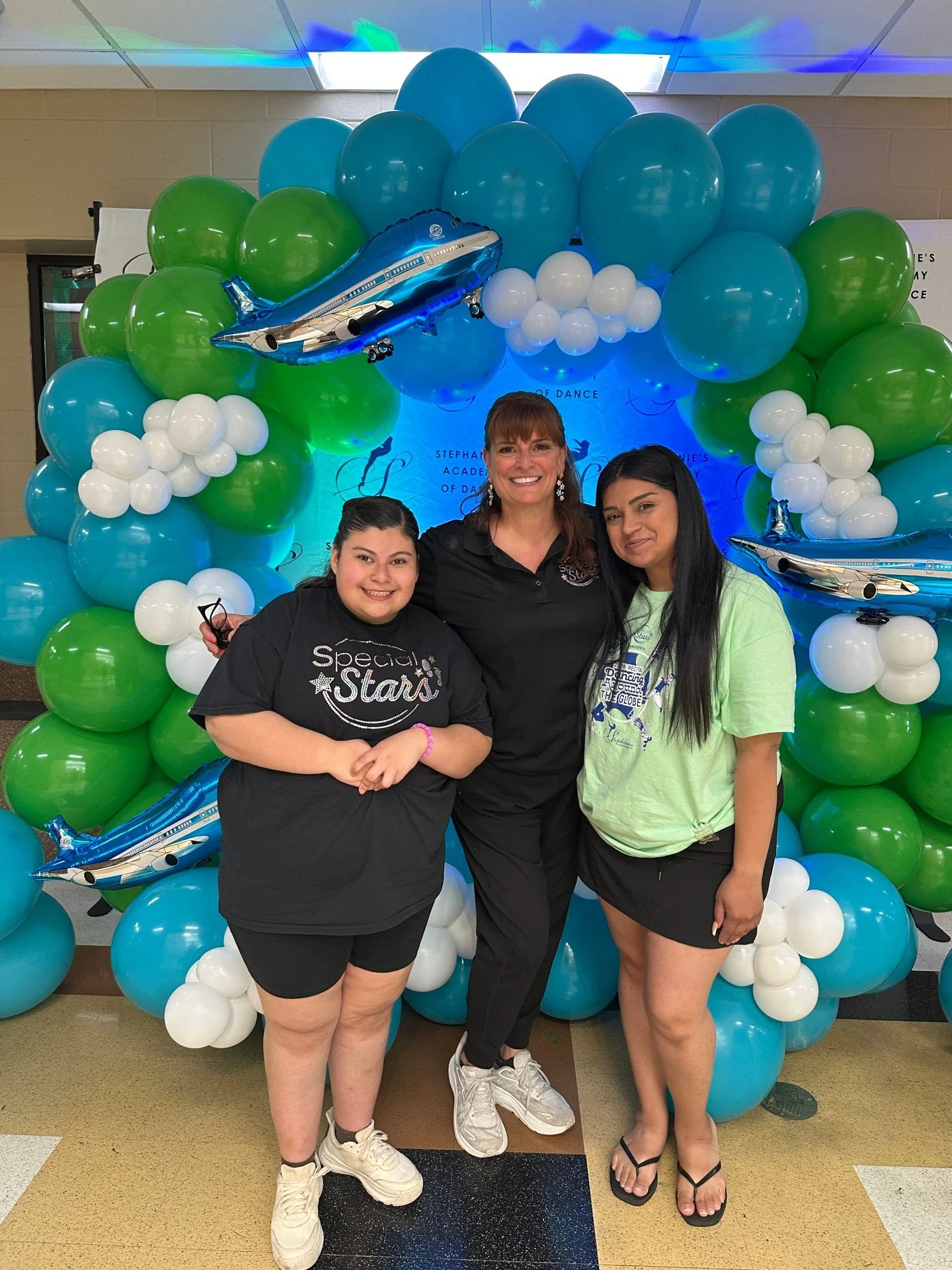 Is it too early to make our recital our Throwback Thursday moment this week? 📸✨ 

We're still thinking about how great all of our students did up on that stage. 

We also wanted to give a special thank you to Kassy of Party Time Chicago,and a wonder
