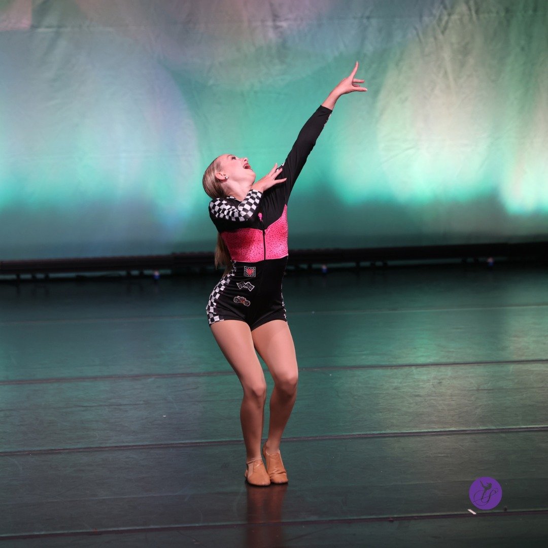 This week we're highlighting Amanda's Teen Jazz Solo from last season, "Velocity"! 🌟

This amazing dance earned Amanda:

🏆 @crudance
 Ultimate Elite, 8th Overall, CRU Superstar, Heart and Soul Award, and an invitation to join CRU Company 