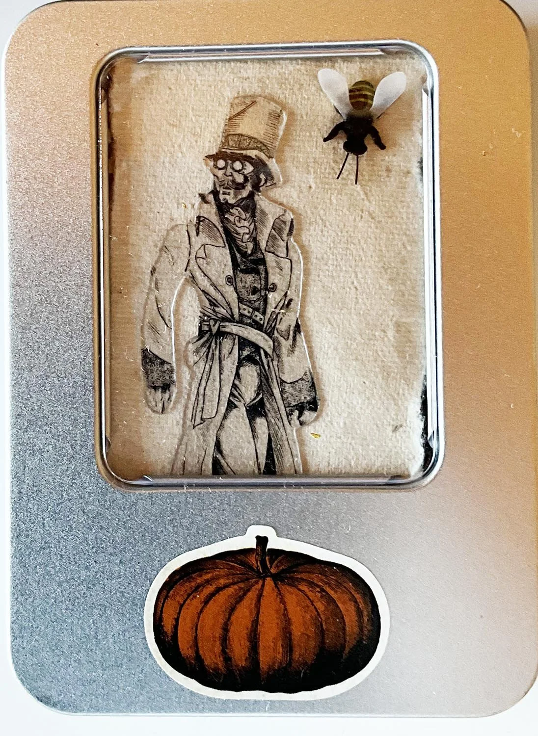 Halloween Tin.jpg