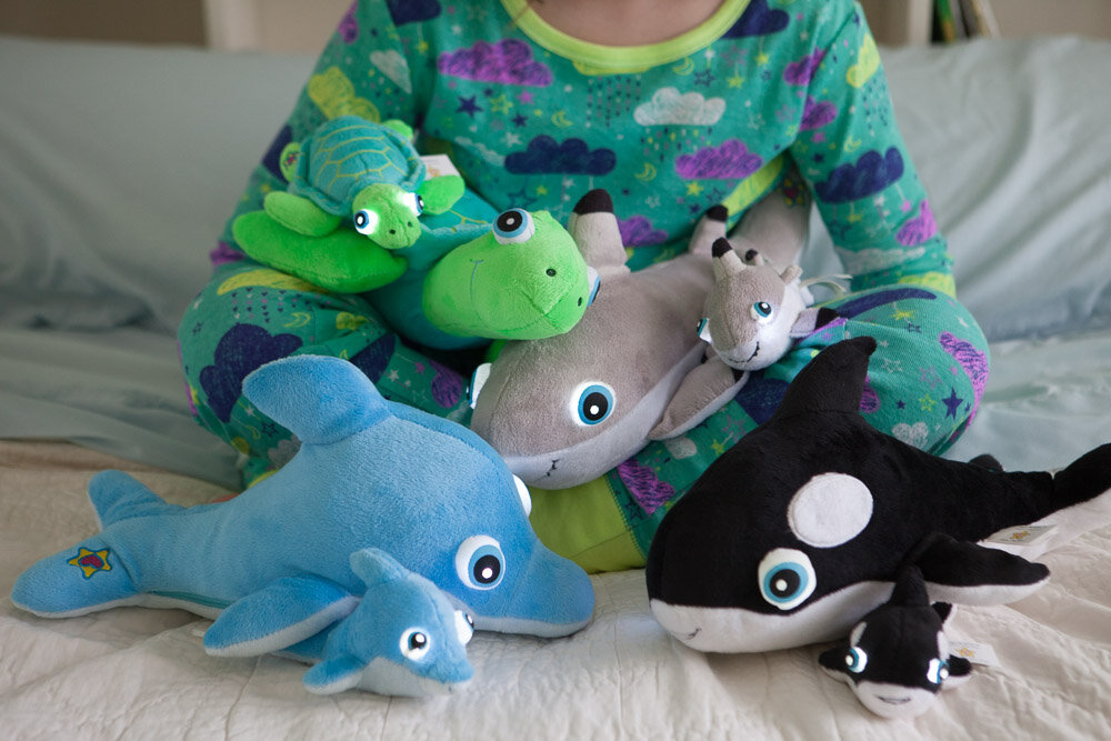 Toys & Hobbies Stuffed Animals NightBuddies Baby Sea Turtle & Shark 2-Pack  Light-Up Plush Animal Toy Set Other Stuffed Animals