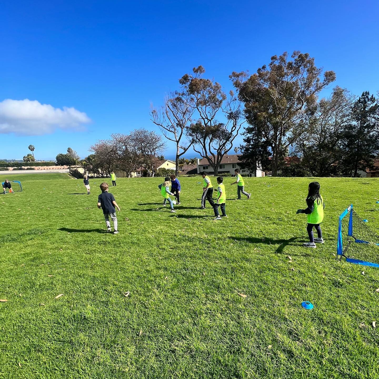 Fun pickup scrimmage this past Thursday with some of our advanced players to celebrate the end of a great season! Our spring season is now open for registration on our website. #pickupsoccer #scrimmage #soccerprogram #goal