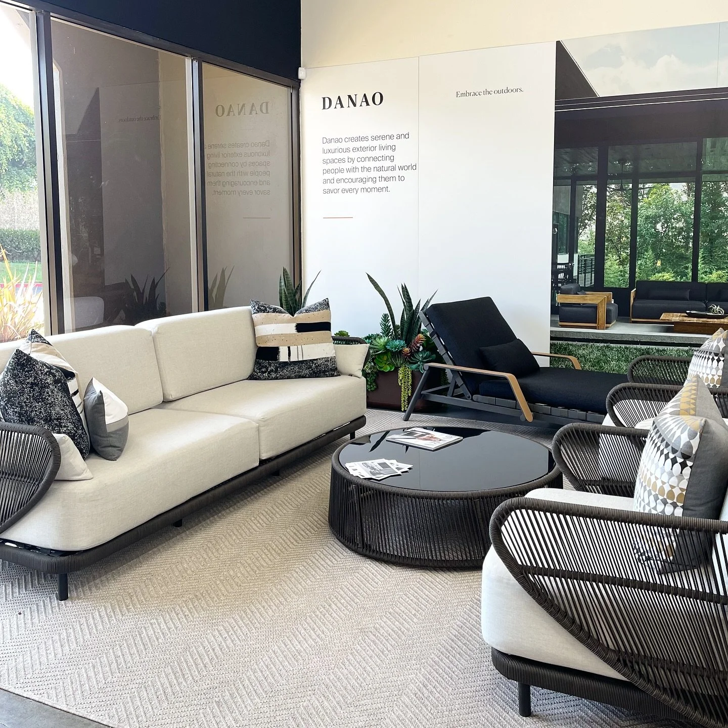 Need inspiration? Visit our outdoor living space to discover the latest trends for your next patio remodel or refresh &mdash; you can even browse our website to explore more👌🏼

We love being your RESOURCE 🥰

Happy Designing 🩵✨ 

#OutdoorDining #H
