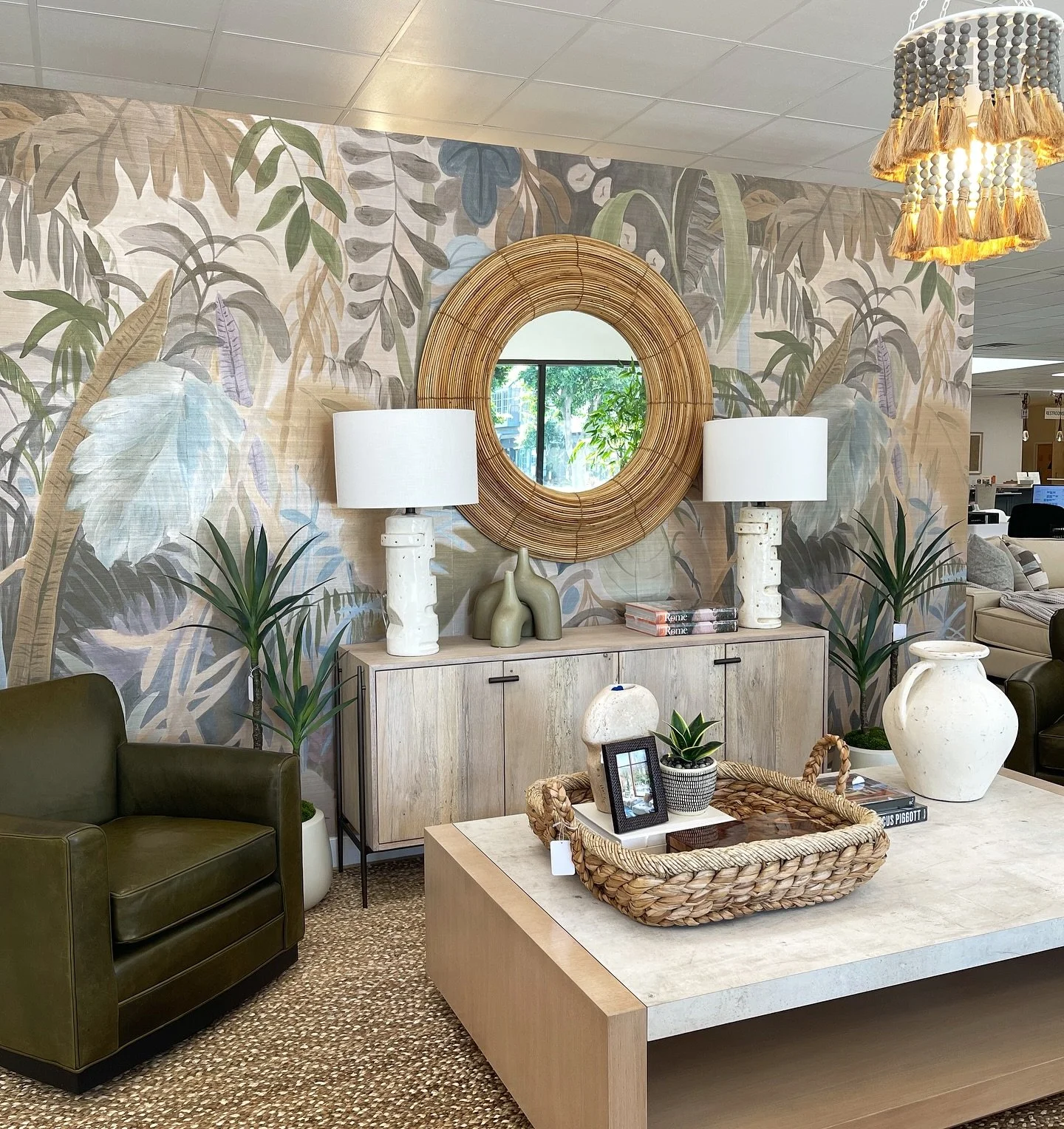Need inspo? There&rsquo;s plenty more where this came from! 🤩

Visit DRC and explore curated vignettes and exclusive pieces made for designers like you.

We are your RESOURCE🥰

Happy Designing 🩵✨

#Home #InteriorDesign #Deco #Decor #HomeDecor #Int
