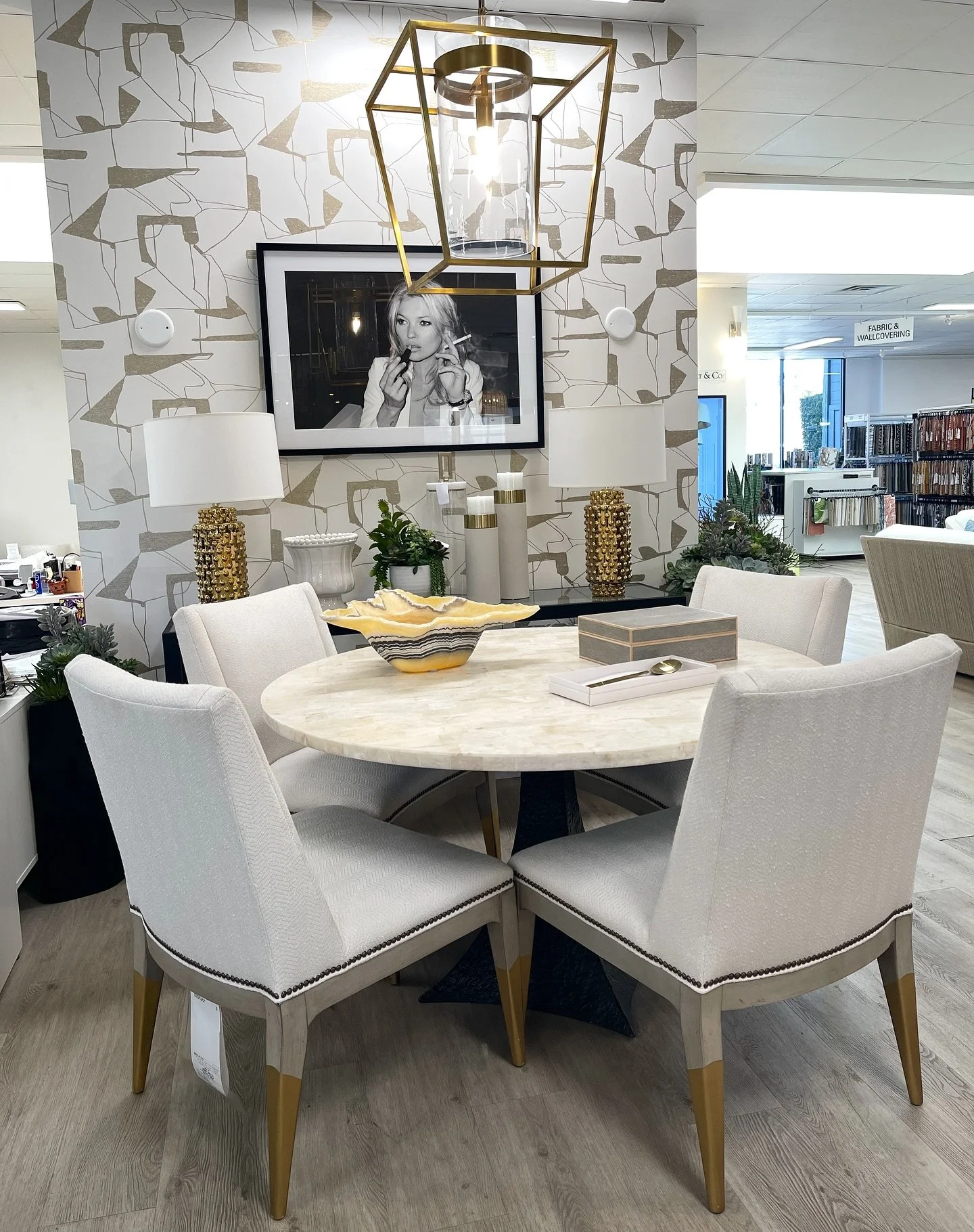 Do you know what pairs perfectly with amazing dinner guest? 
An amazing wallpaper + a stunning table+ incredible seating= unforgettable dining room 😍✨ 

Visit us today and let us be your RESOURCE for inspiration. 

Happy Designing 🩵✨ 

#OutdoorDini