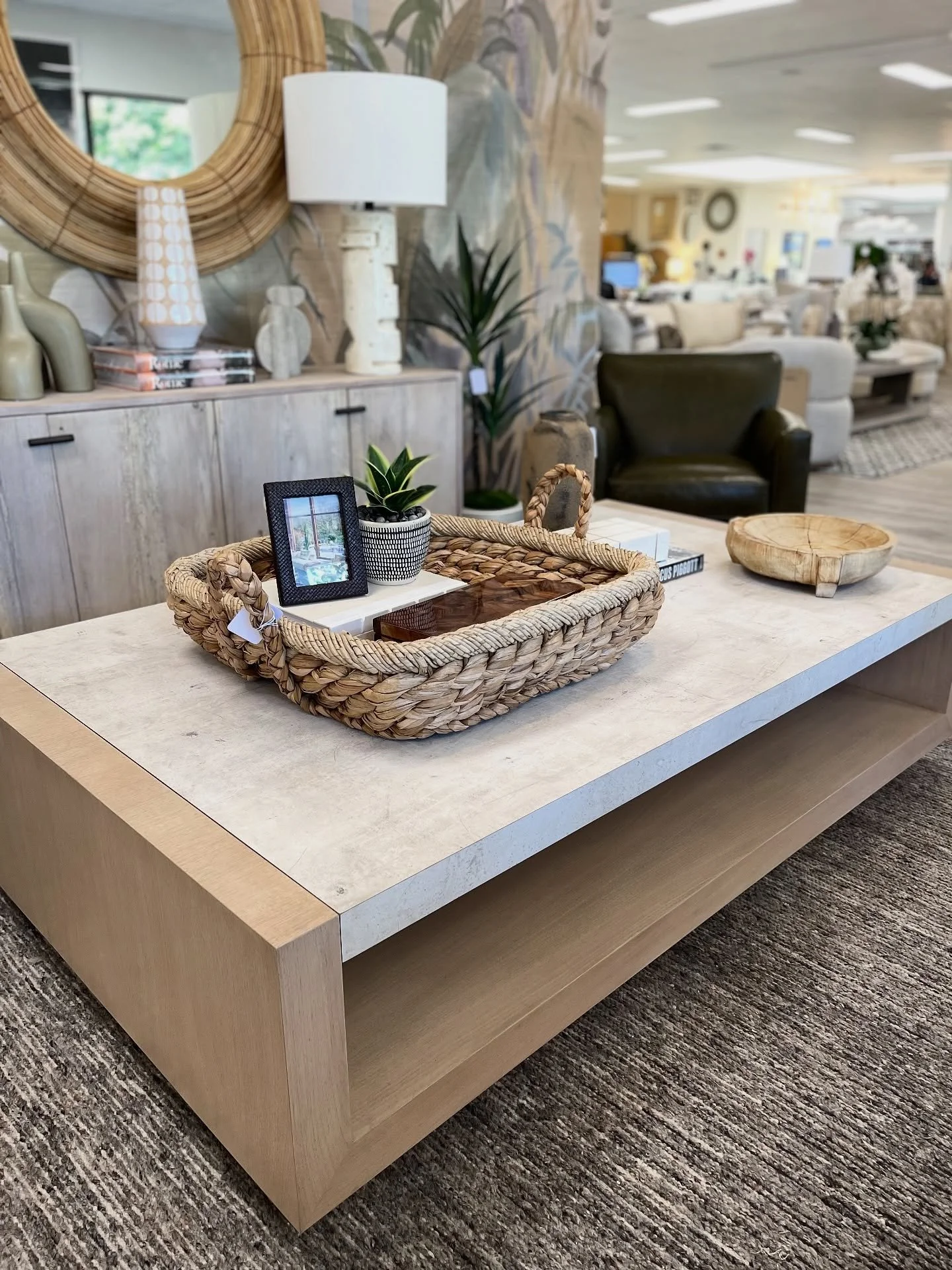 Don&rsquo;t sleep on the importance of a good coffee table! Visit our showrooms and get inspiration for your next project🤩

Explore different shapes, materials, and styles to find the perfect match for your space-and let&rsquo;s start your special o