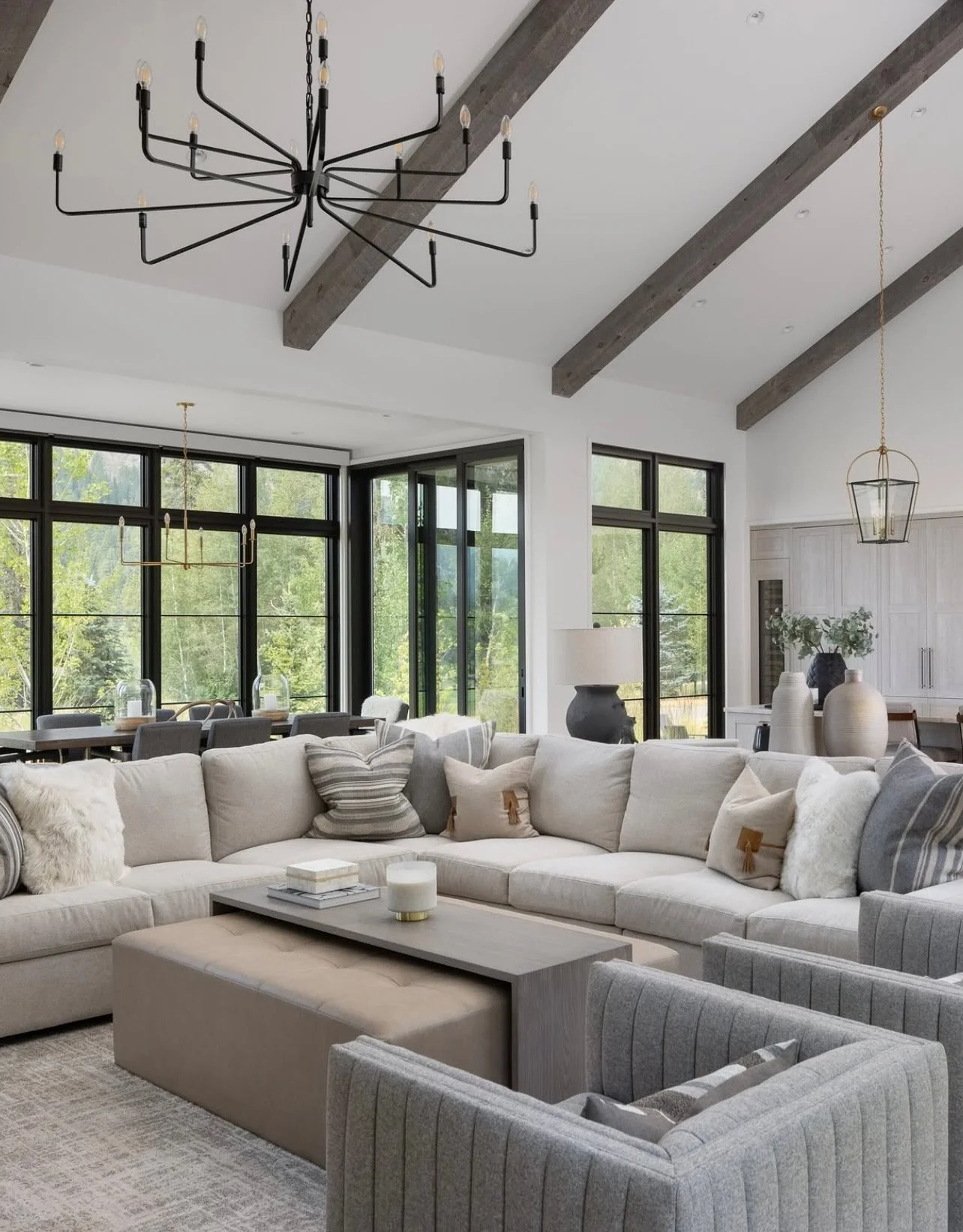 Our designers are creating stunning spaces✨

We love getting to offer our curated resources and sourcing expertise every step of the way 🔥

We&rsquo;re proud to be their go-to RESOURCE and would love to be yours too &mdash; your design partners-in-