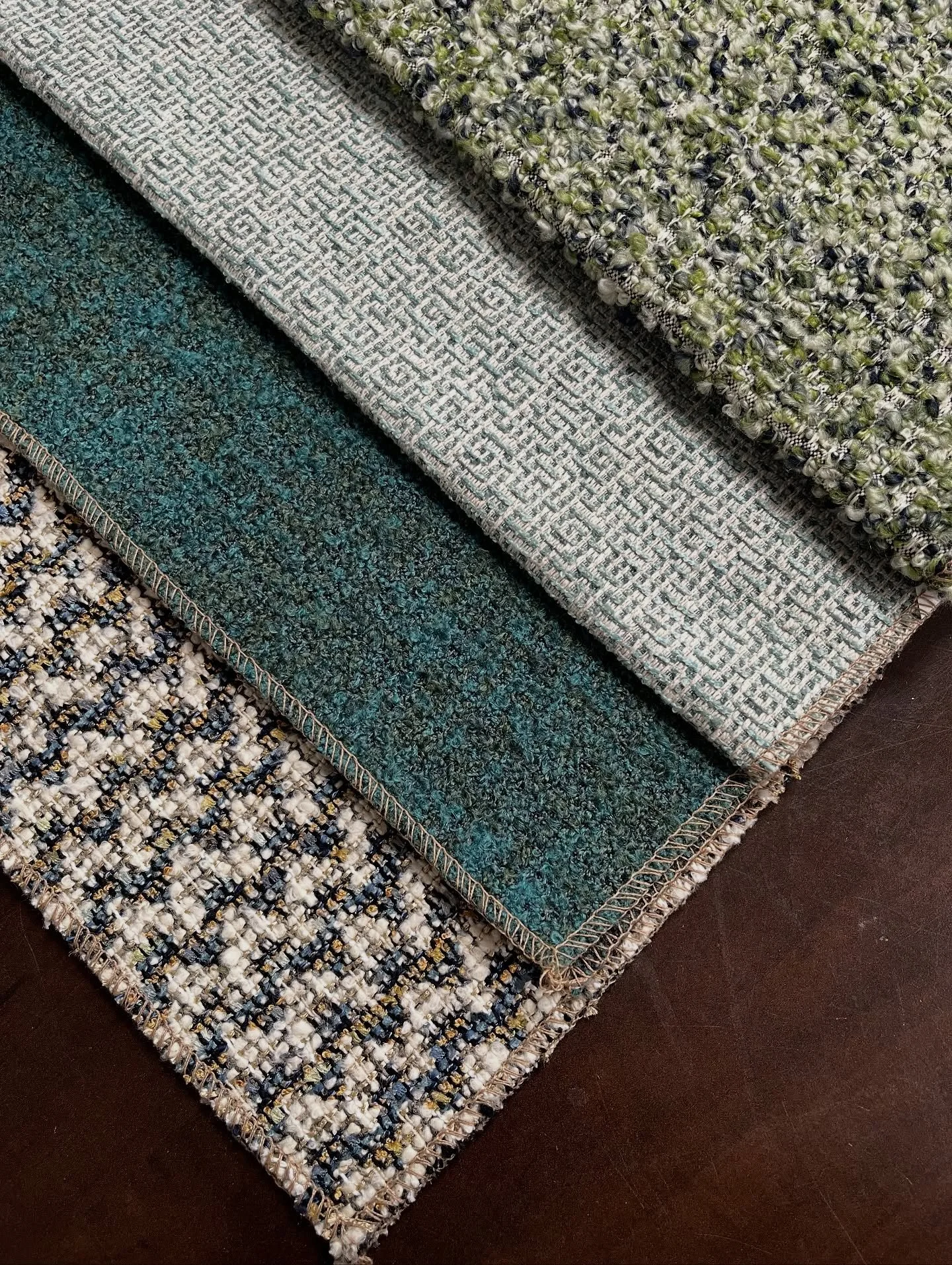 Customize your furniture!! 🤩
Visit The Library to explore fabric options available from your favorite furniture brands - and visit our cut Fabric department where you can purchase yardage to make your design dream come to life. 🥰
We love to be y