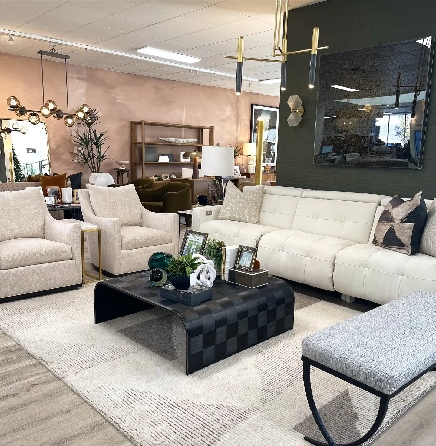 Our showrooms are here for your inspiration 🙌🏼 

Every week, we transform our spaces to make them refreshed for you and your clients&mdash; with new furniture, fresh colors, and updated vignettes. 

We are your RESOURCE and your favorite place for 