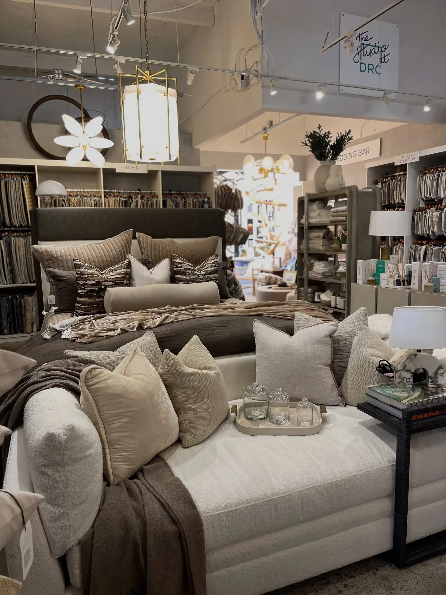 When deadlines are tight, we deliver 🙌🏼 

The Studio at DRC is your go-to RESOURCE for bed &amp; bath accessories&mdash; ready to go. 

Memo or buy right off the floor today! ✨ 

Happy Designing 🩵 #bathaccesories #bedaccessories #homeinteriors #ho